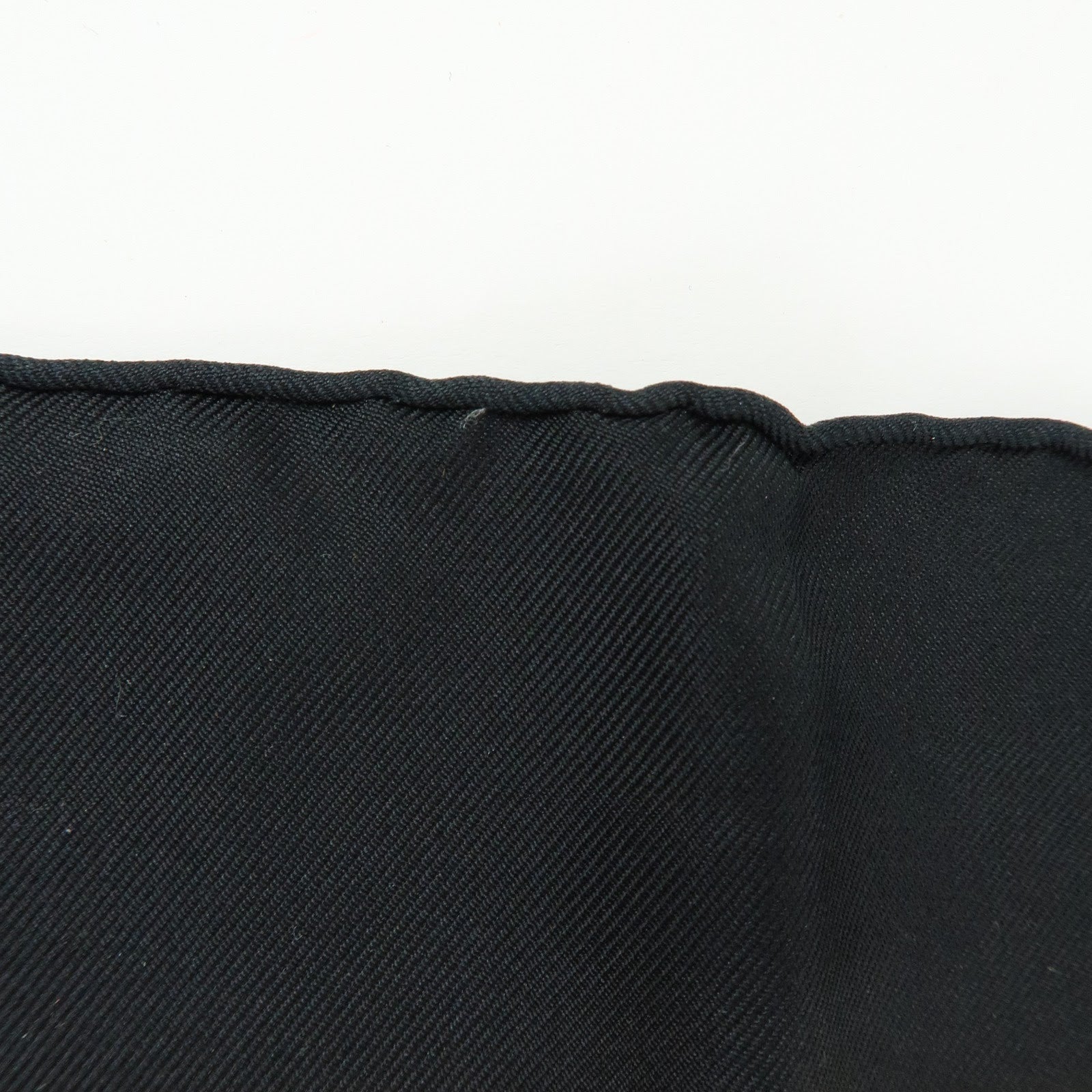 HERMES Carre 90 Silk 100% Scarf LES TUILERIES Black Gold