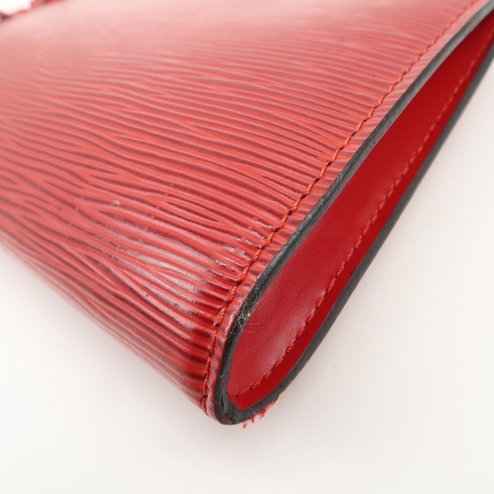 Louis Vuitton Epi Pochette Accessoires Pouch Castilian Red M52947