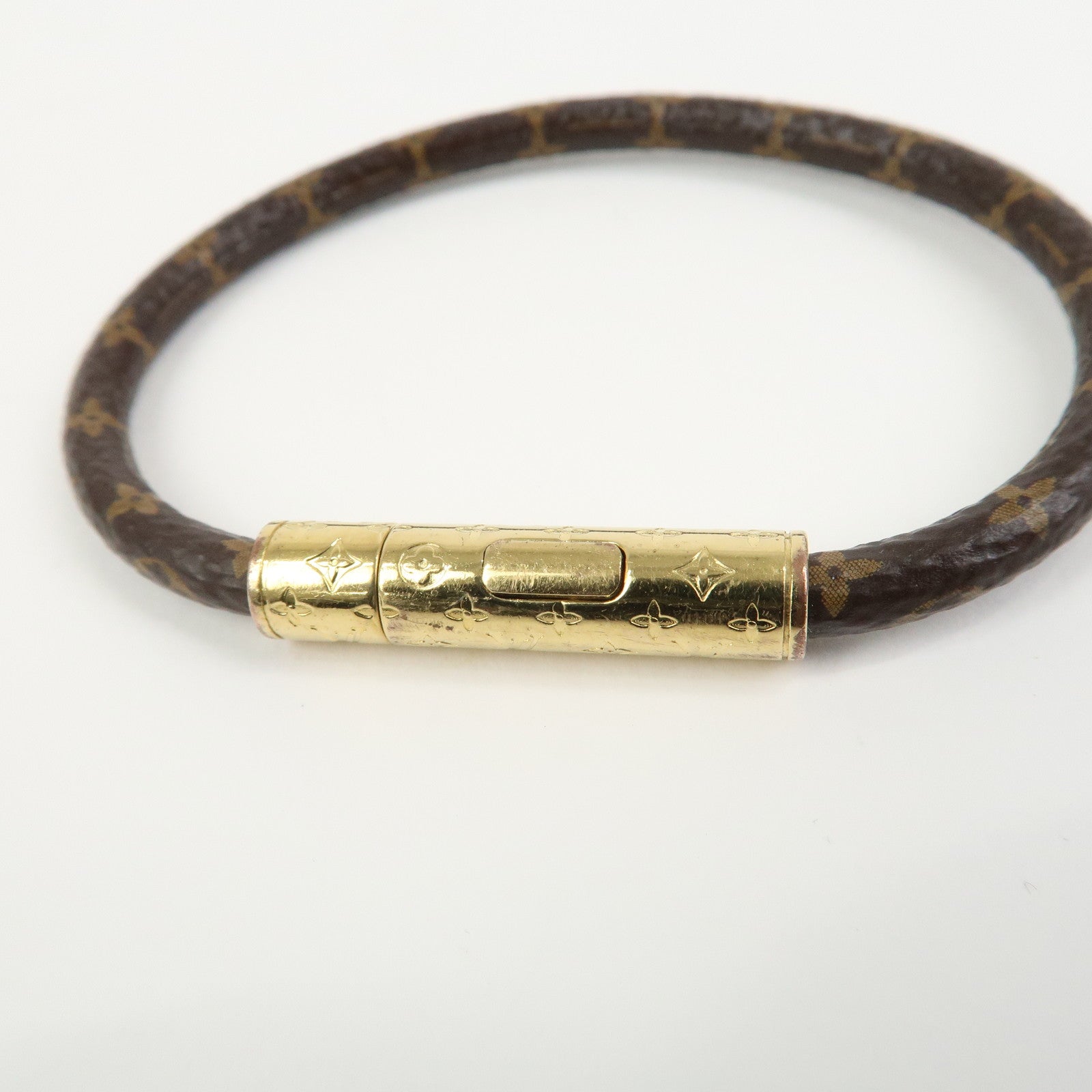 Louis Vuitton Monogram Bracelet LV Confidential Monogram M8274E