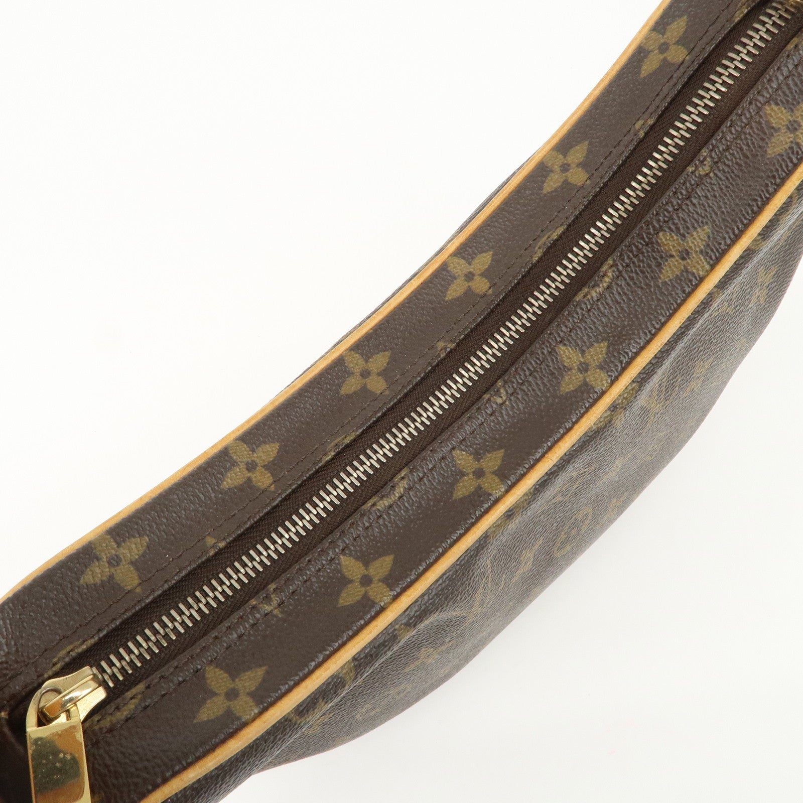 Louis Vuitton Monogram Croissant MM Shoulder Bag Brown M51512