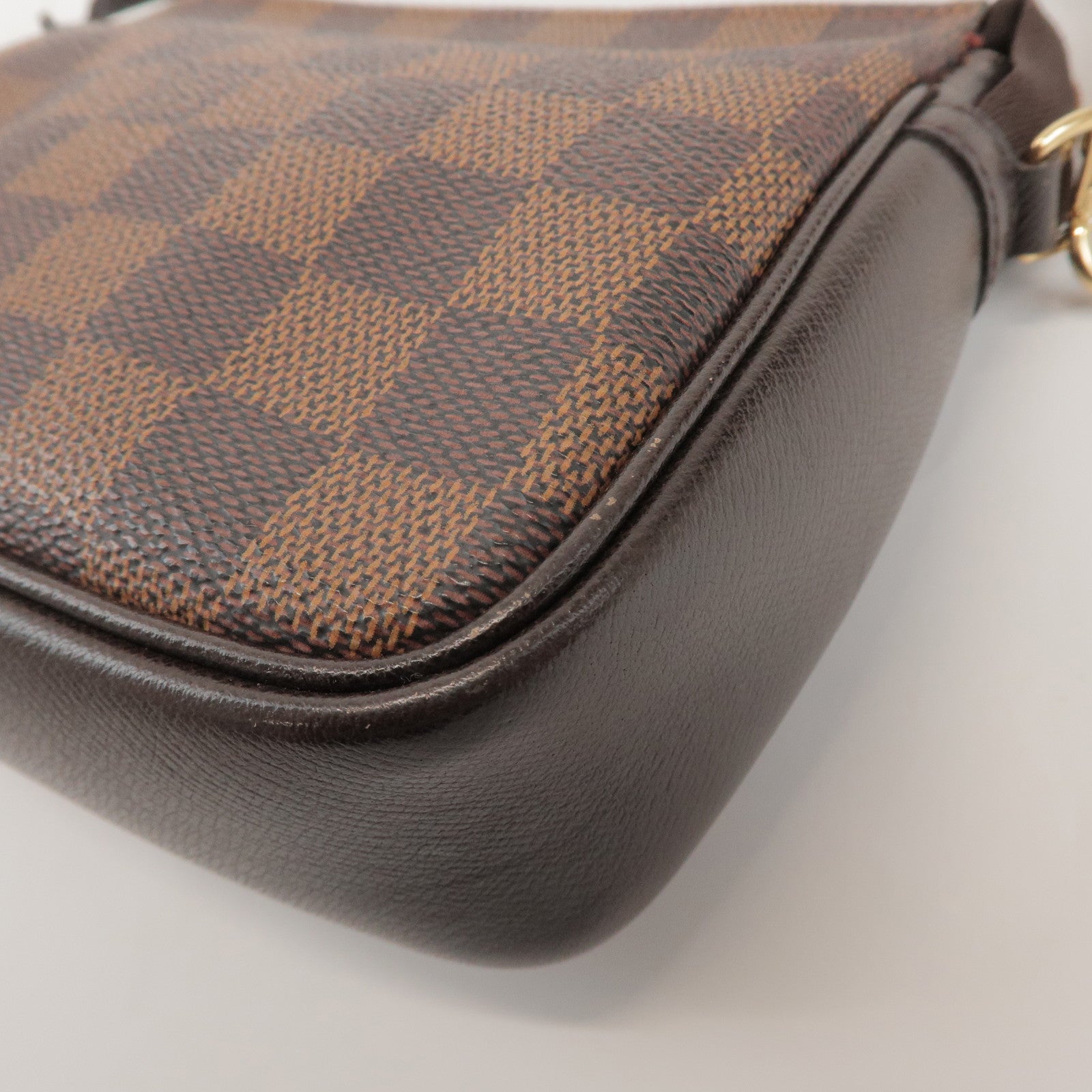 Louis Vuitton Damier Trousse Makeup Accessory Pouch Brown N51982