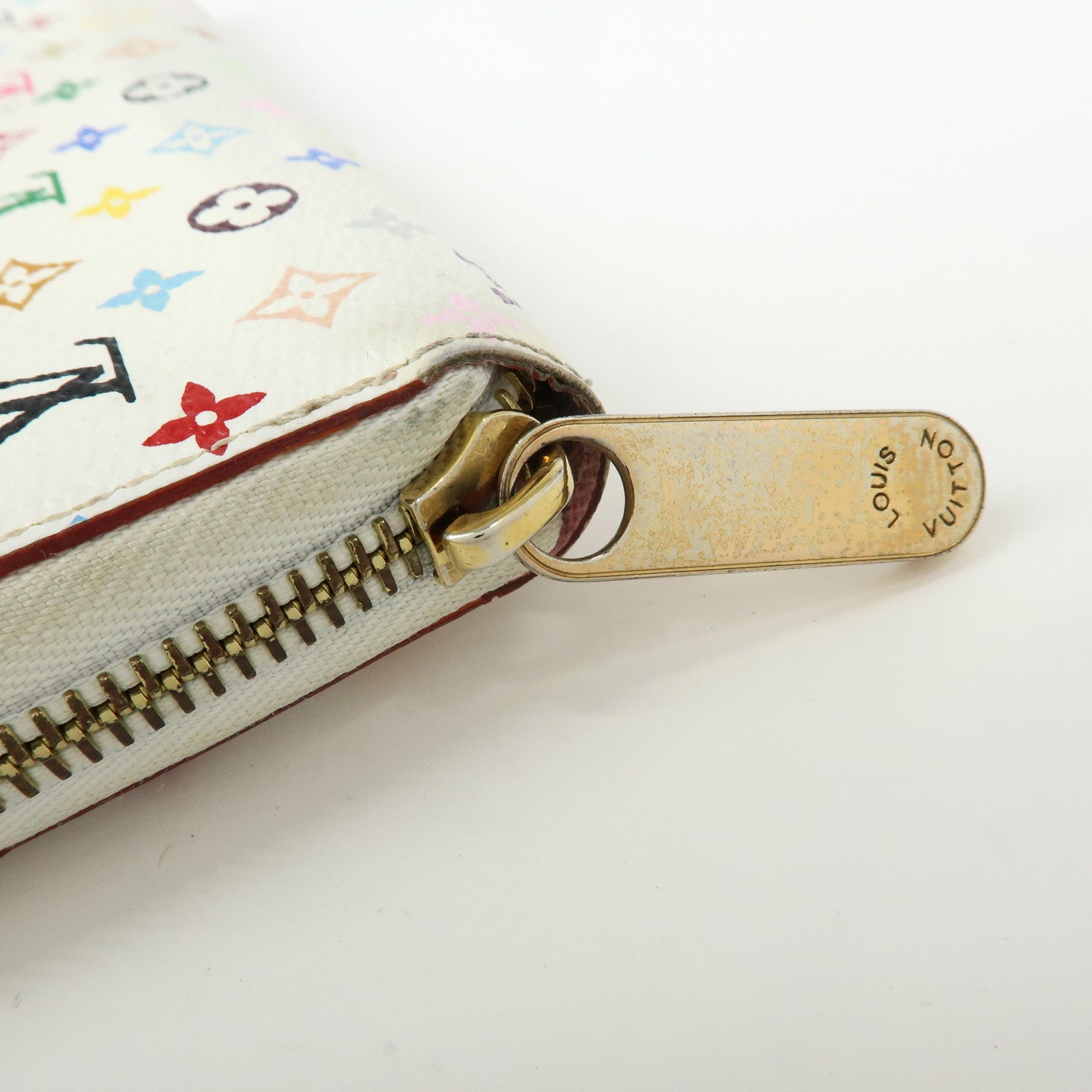 Louis Vuitton Monogram Multicolor Round Zippy Wallet Blanc M60241