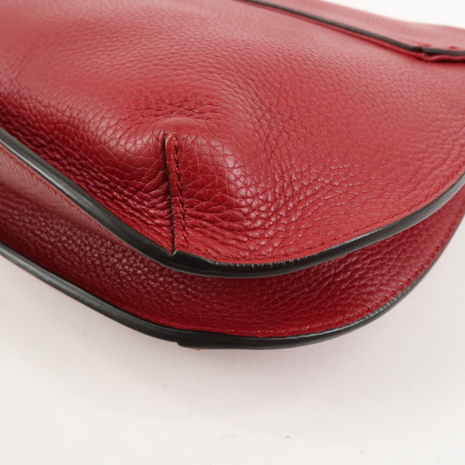 GUCCI GG Marmont Tiger Head Leather Shoulder Bag Red 409154