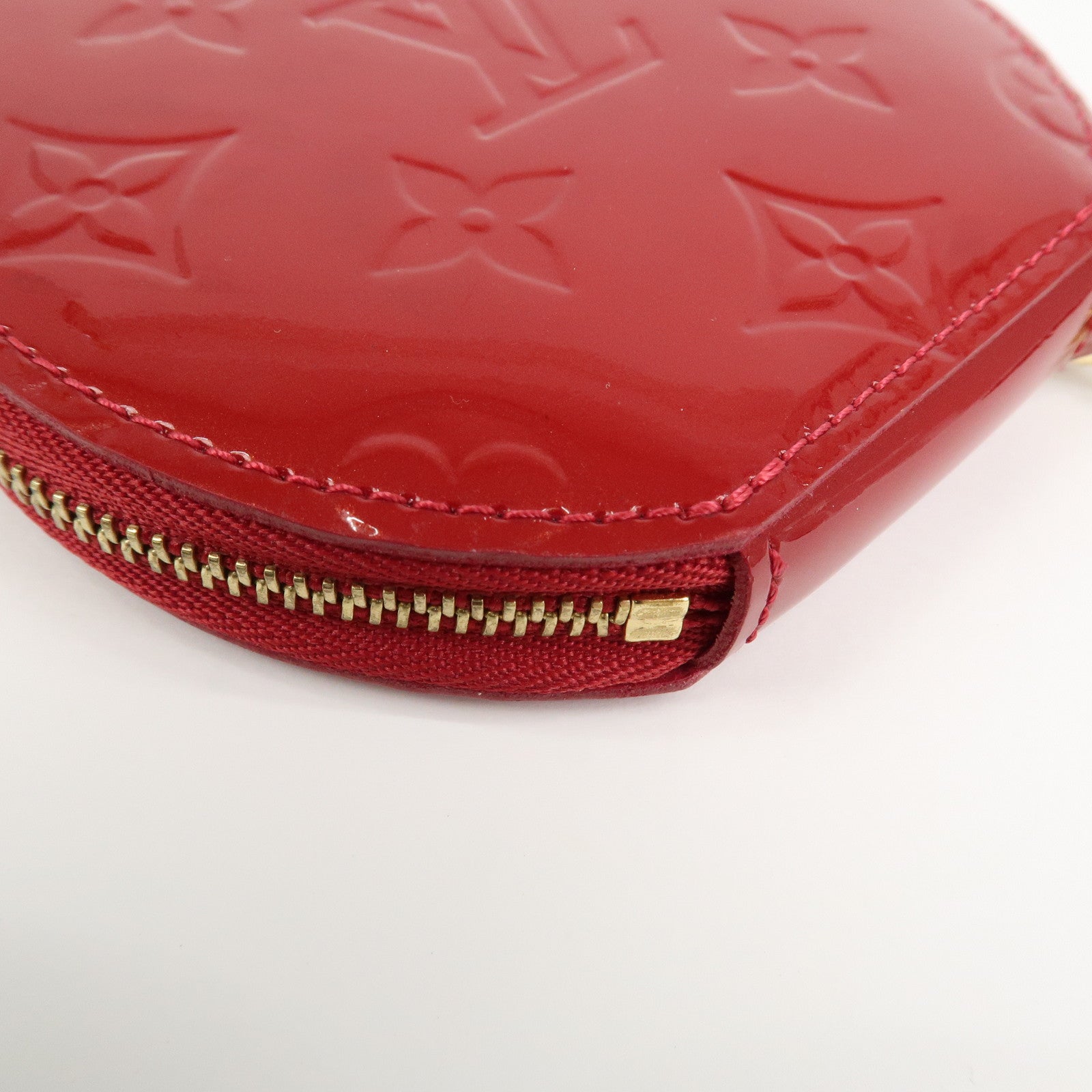 Louis Vuitton Monogram Vernis Vernis Leather Pomme d'Amour M9141M