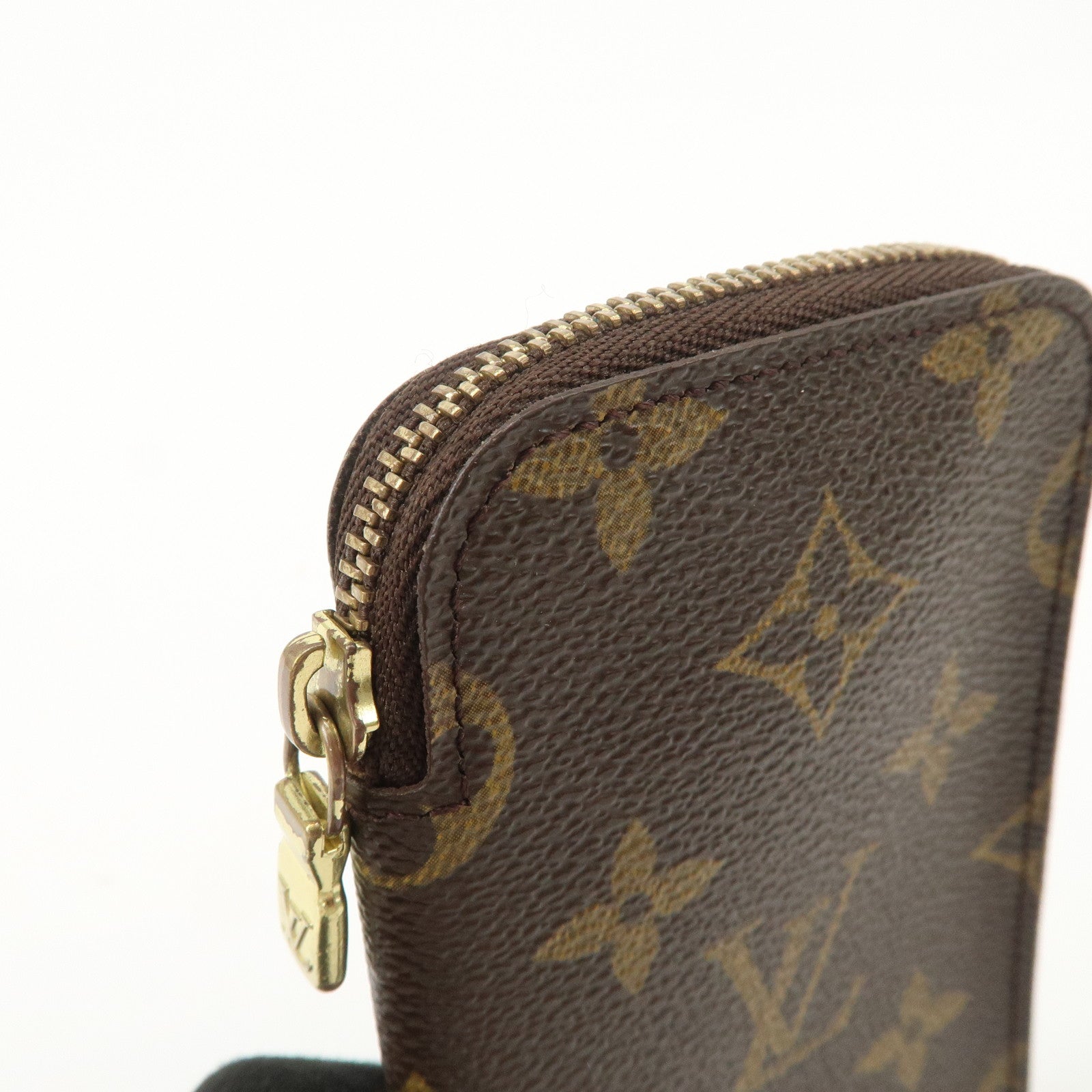 Louis Vuitton Monogram Pochette Cles 6 Key Case Key Holder M62610