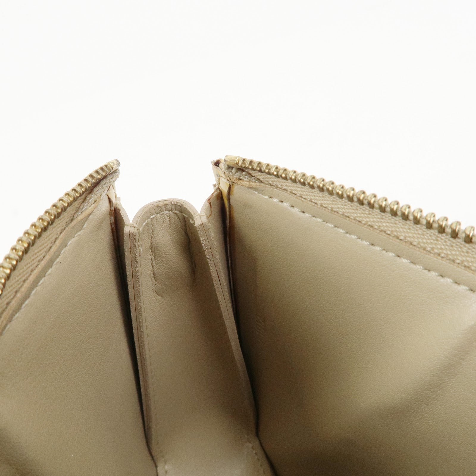 Louis Vuitton Monogram Vernis Lexington Accessoires Pouch M91010
