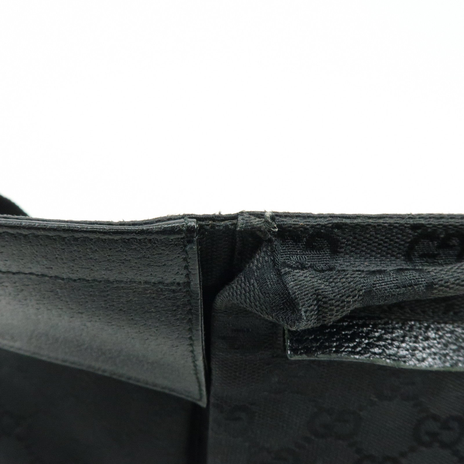 GUCCI GG Canvas Leather Waist Bag Crossbody Bag Black 28566