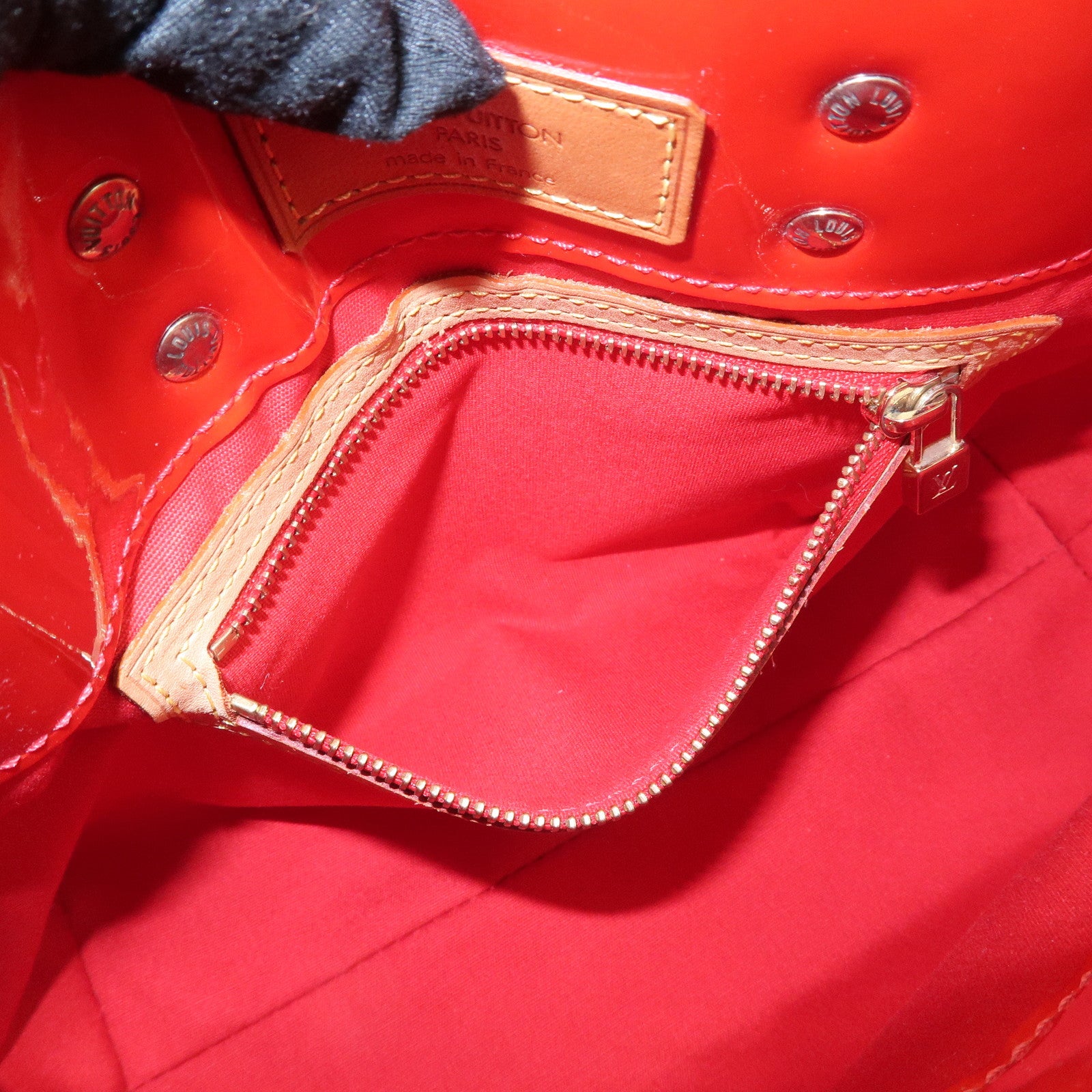 Louis Vuitton Monogram Vernis Lead PM Hand Bag Rouge M91088