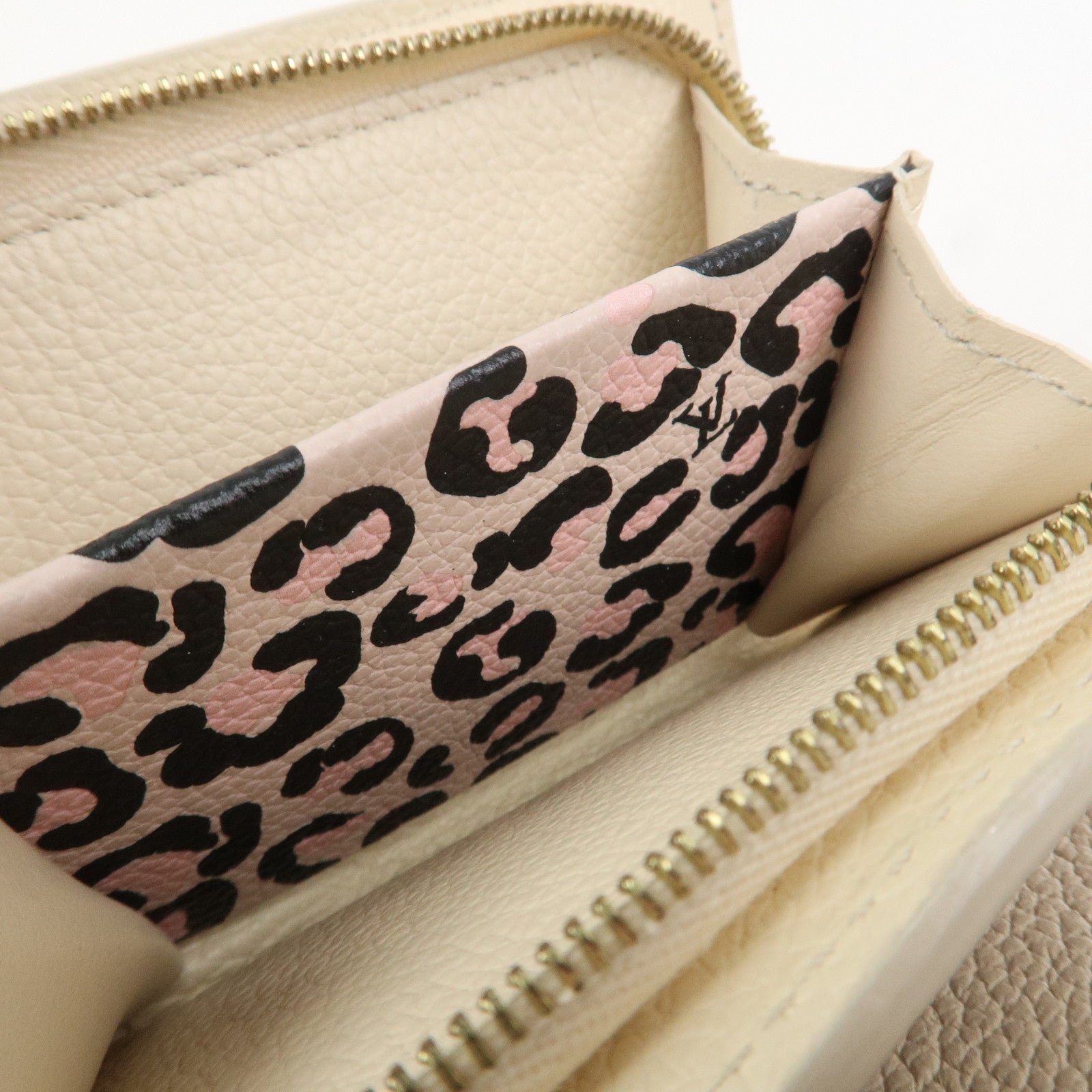 Louis Vuitton Monogram Empreinte Wild At Heart Wallet M80754
