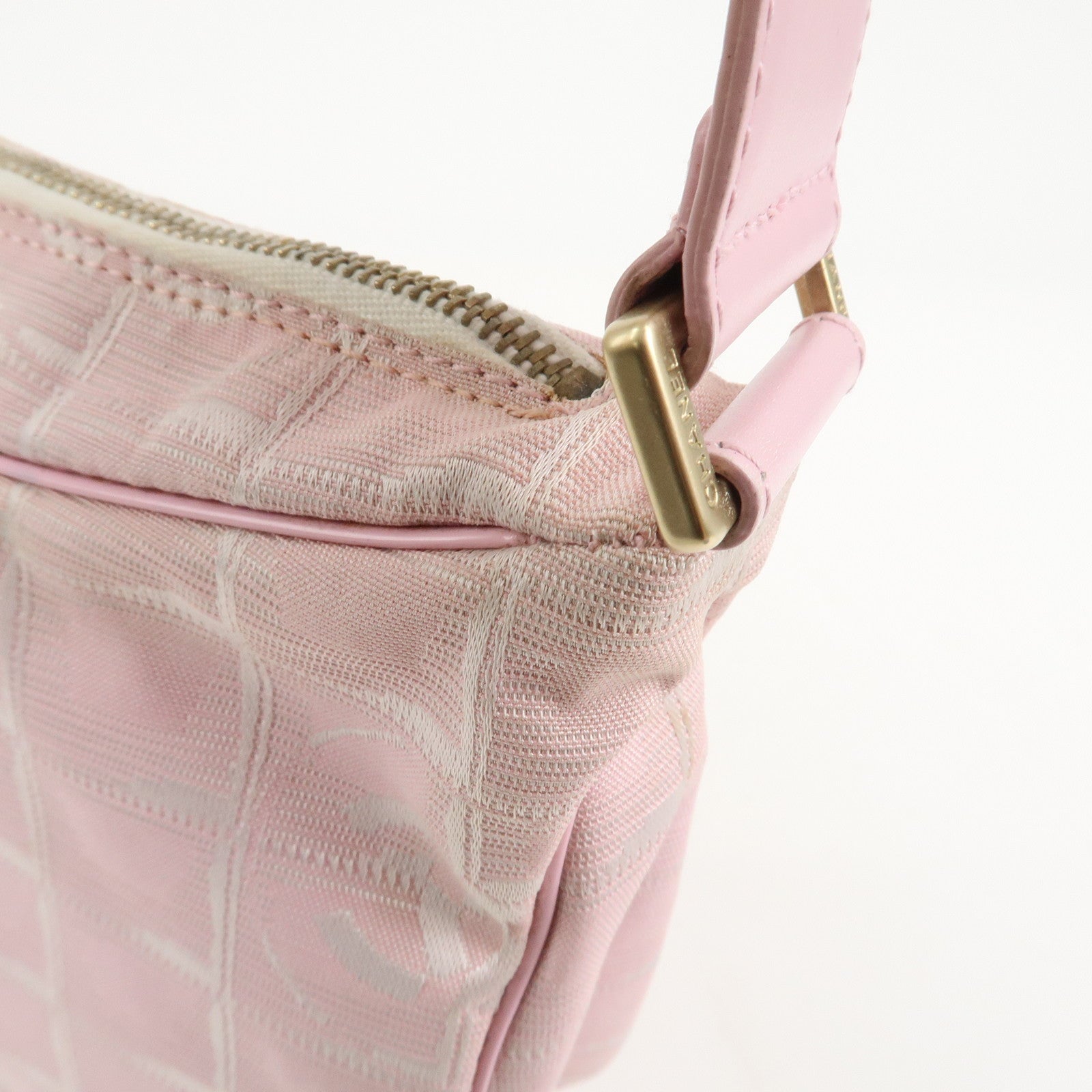 CHANEL New Travel Line Nylon Jacquard Leather Shoulder Bag Pink