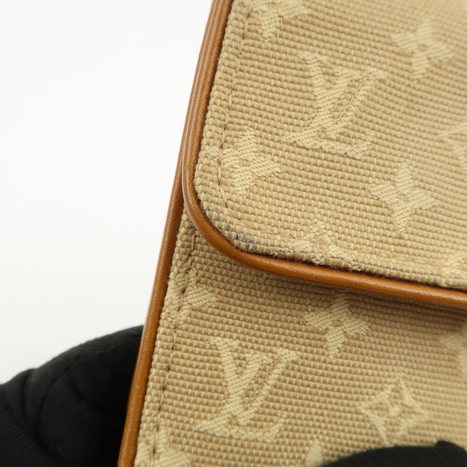 Louis Vuittom Monogram Mini Porte Tresor International M92444