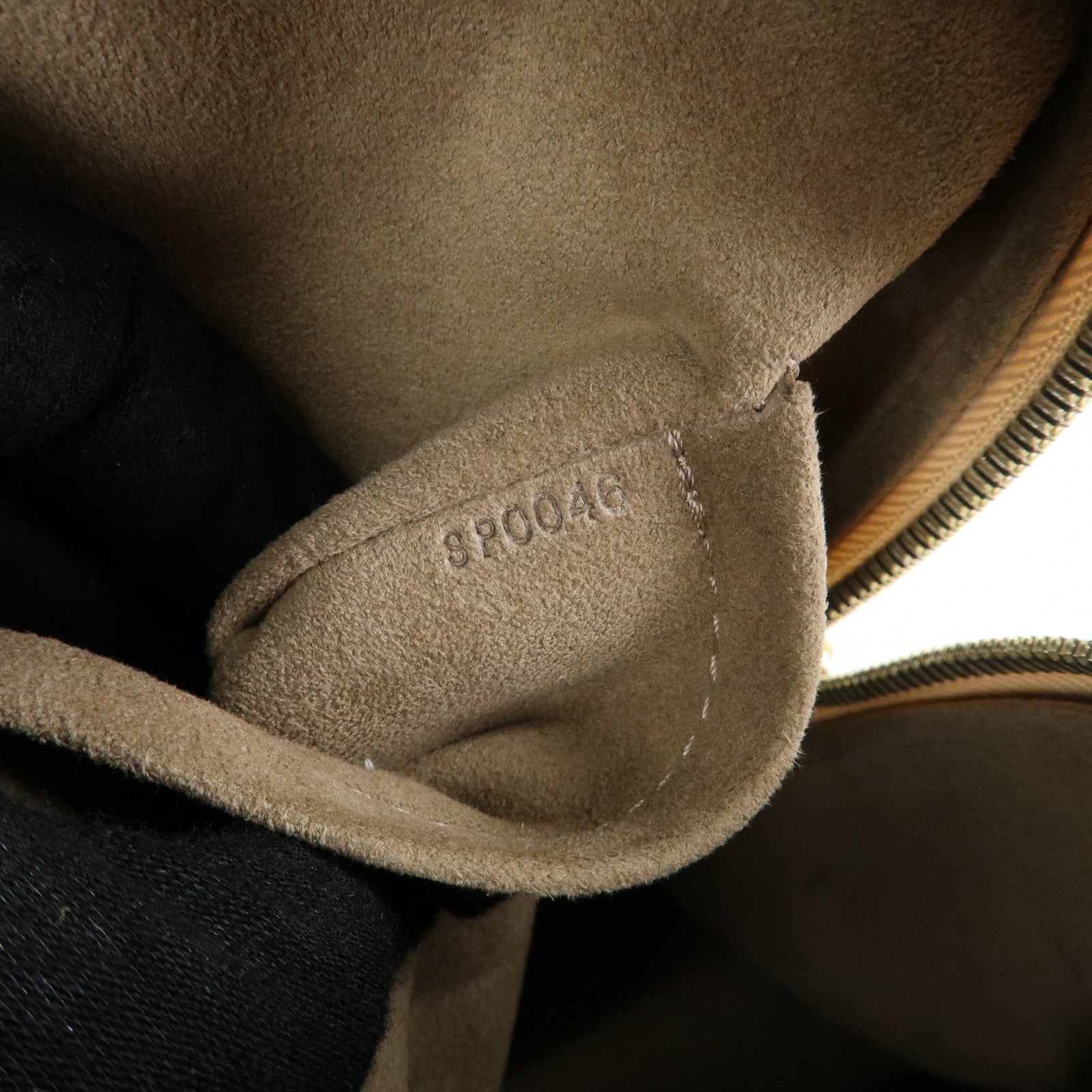 Louis Vuitton Monogram Multicolor Priscilla Hand Bag Noir M40097