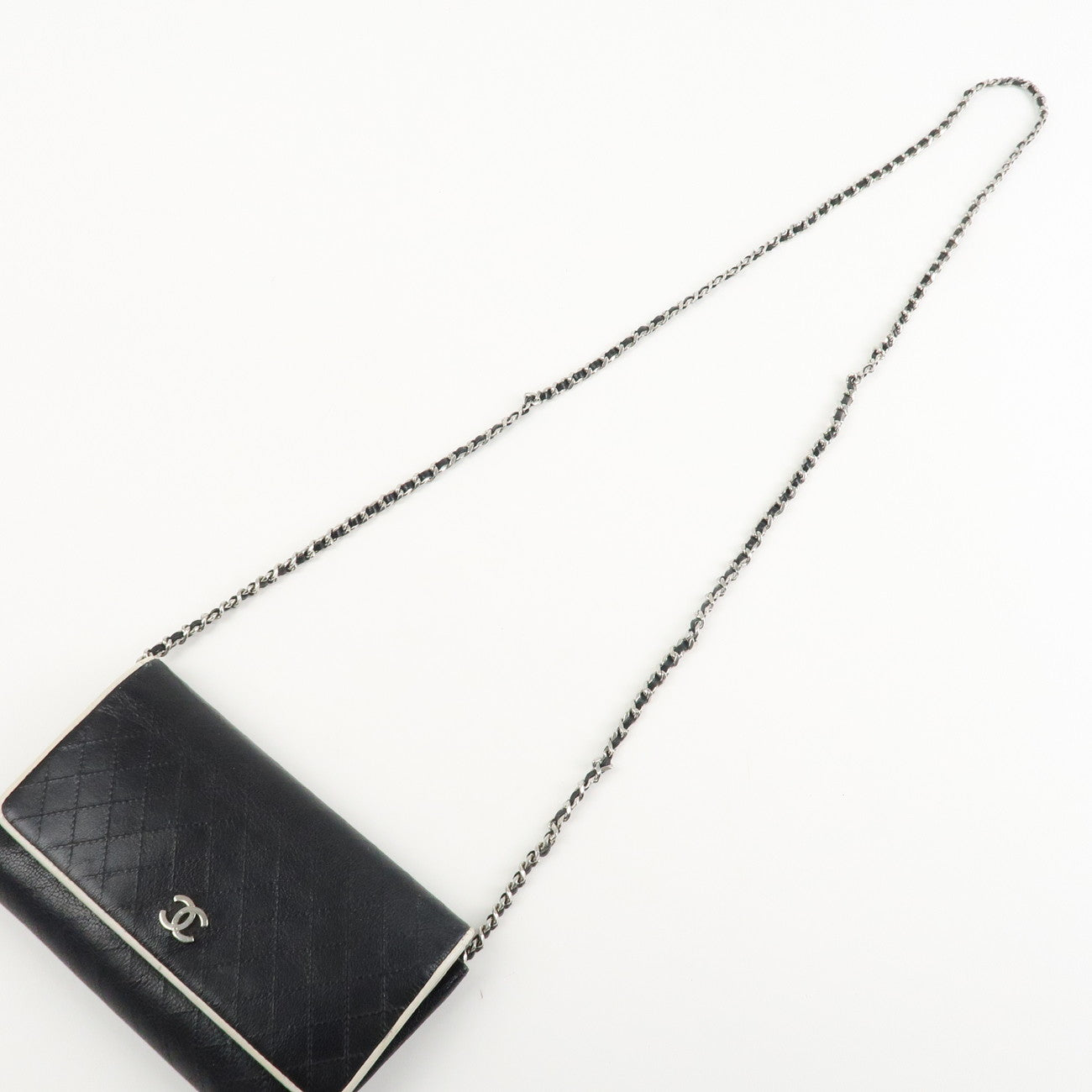 CHANEL Matelasse Leather Chain Long Wallet Dark Navy Bicolore Used