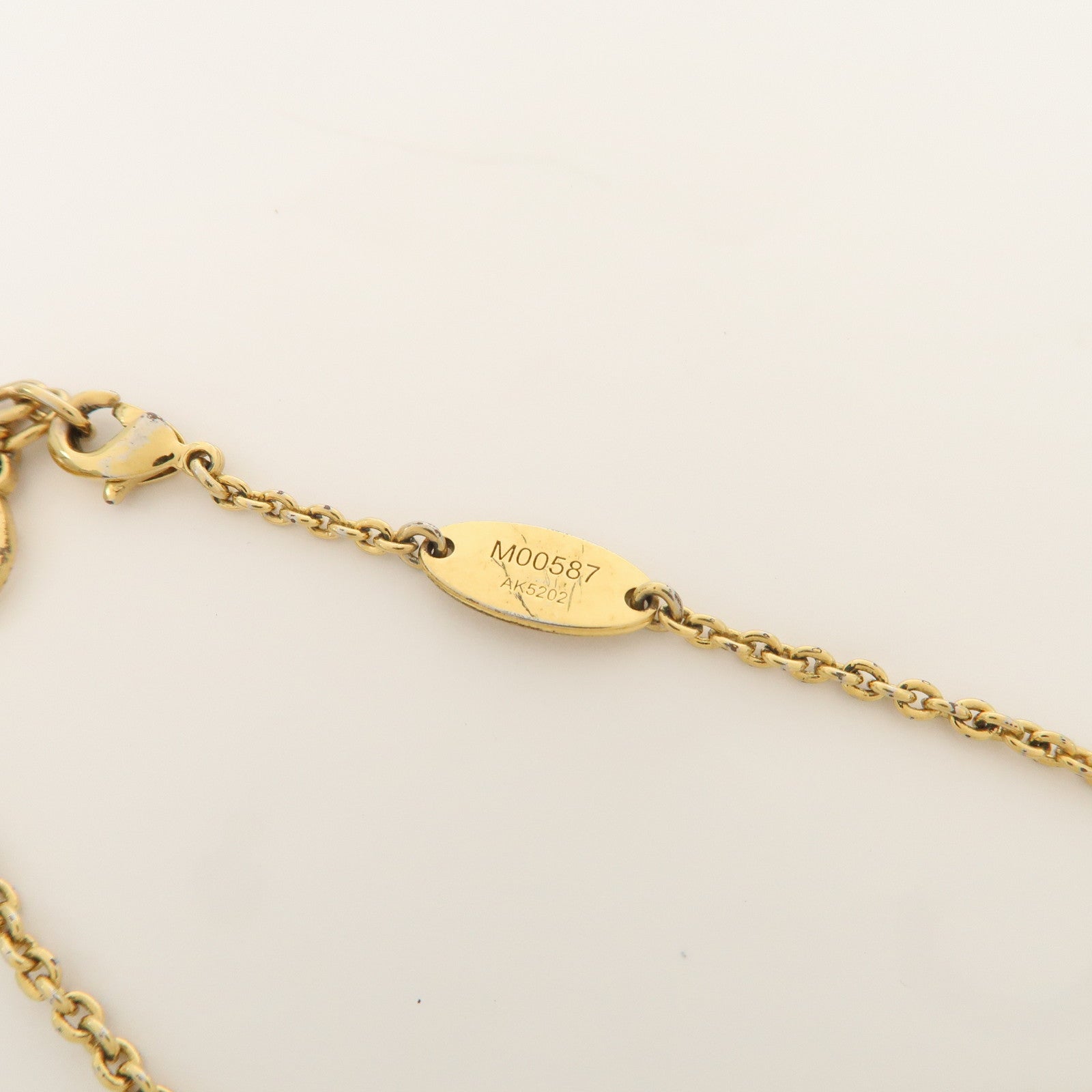Louis Vuitton LV Iconic Metal Bracelet Gold M00587