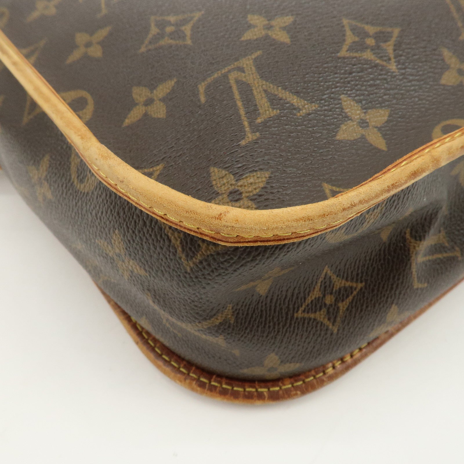 Louis Vuitton Monogram Messenger Bosphore PM Shoulder Bag M40106