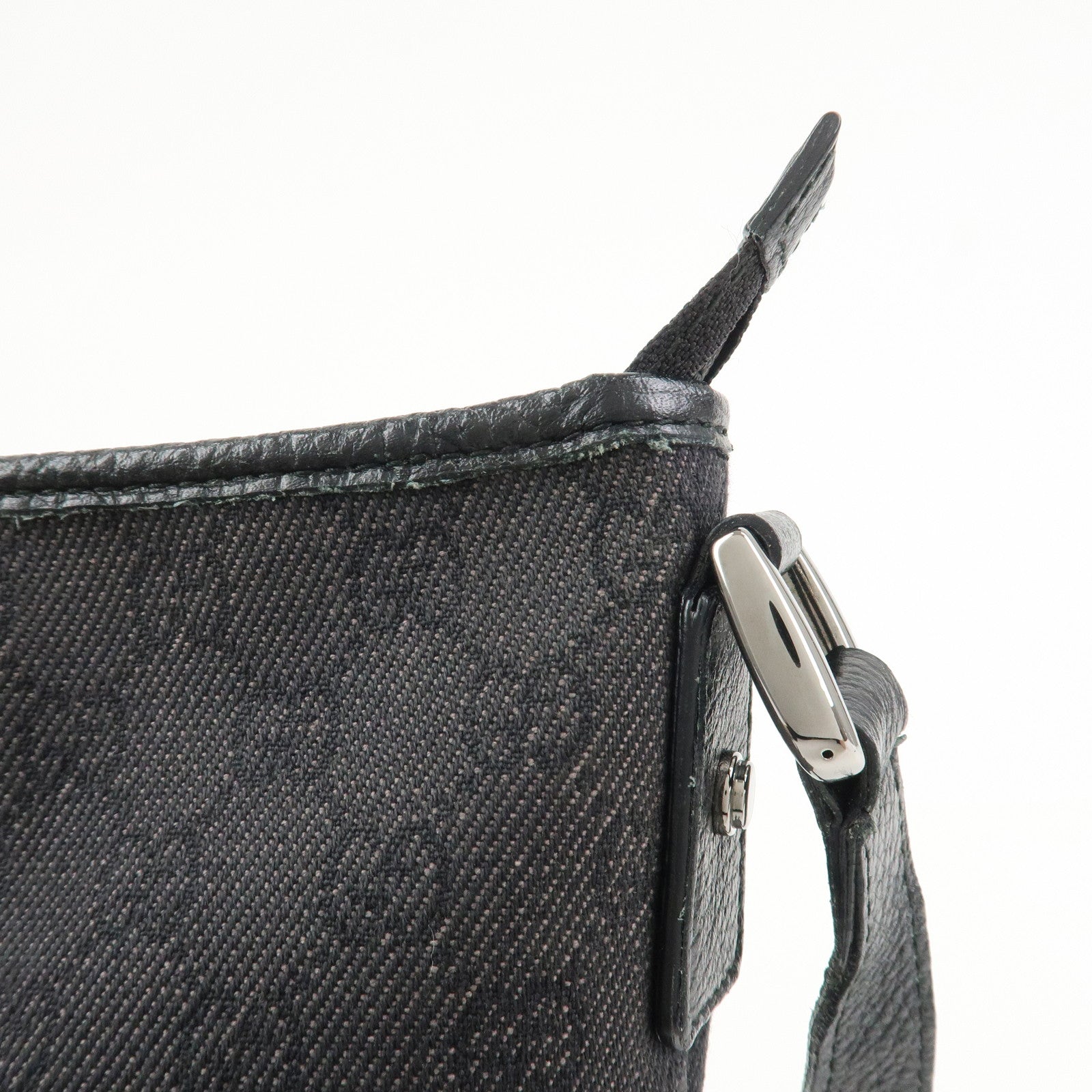 GUCCI Abbey GG Canvas Leather Shoulder Bag Crossbody Bag 268642