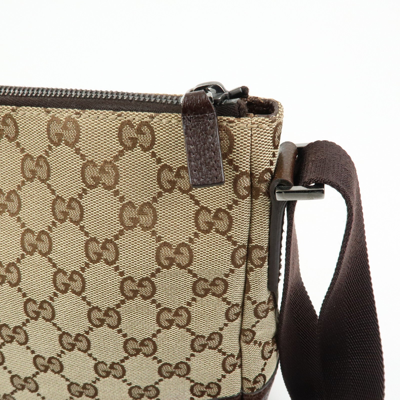 GUCCI GG Canvas Leather Crossbody Shoulder Bag Beige Brown 114273