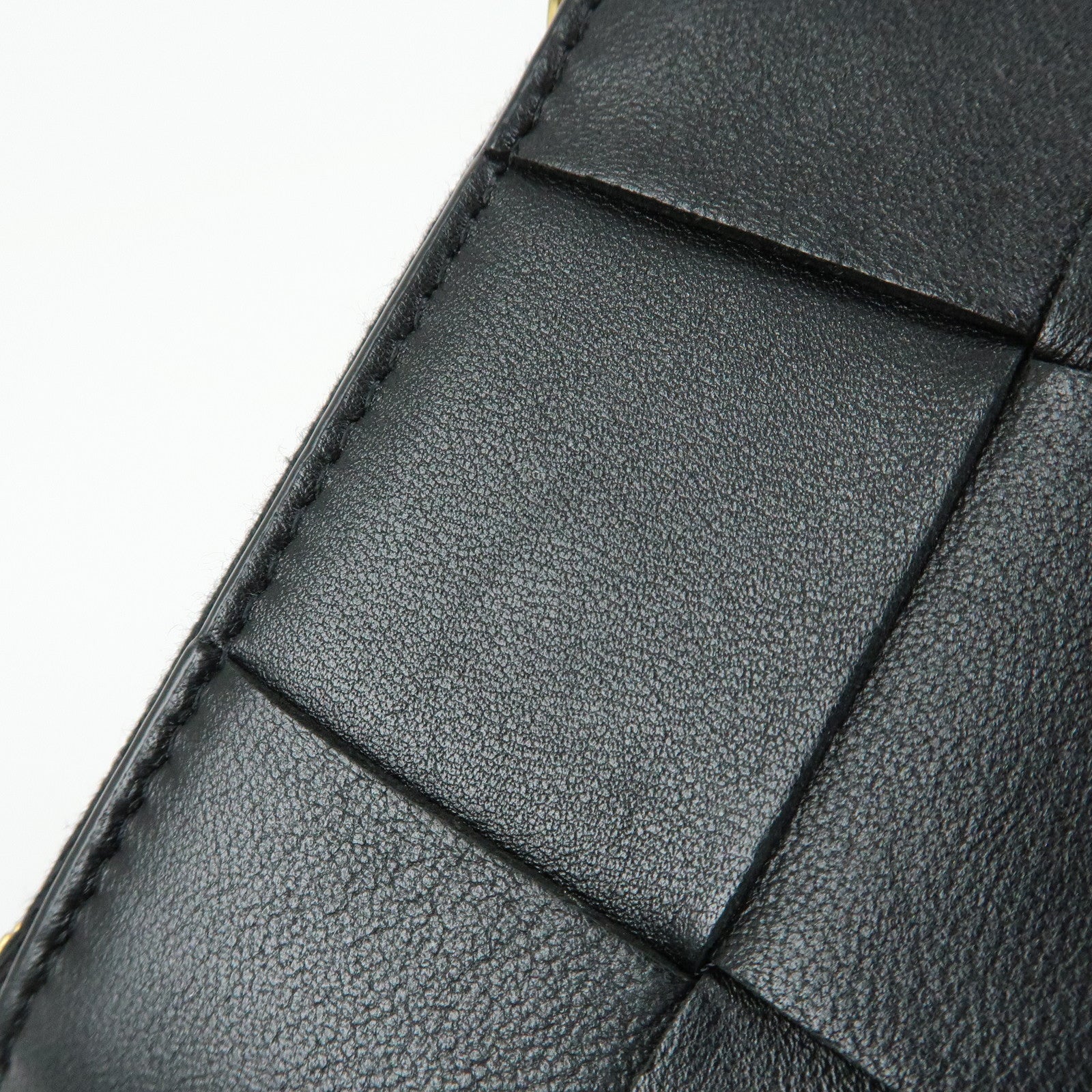 BOTTEGA VENETA Cassette Leather Small Bi-fold Comact Wallet Black