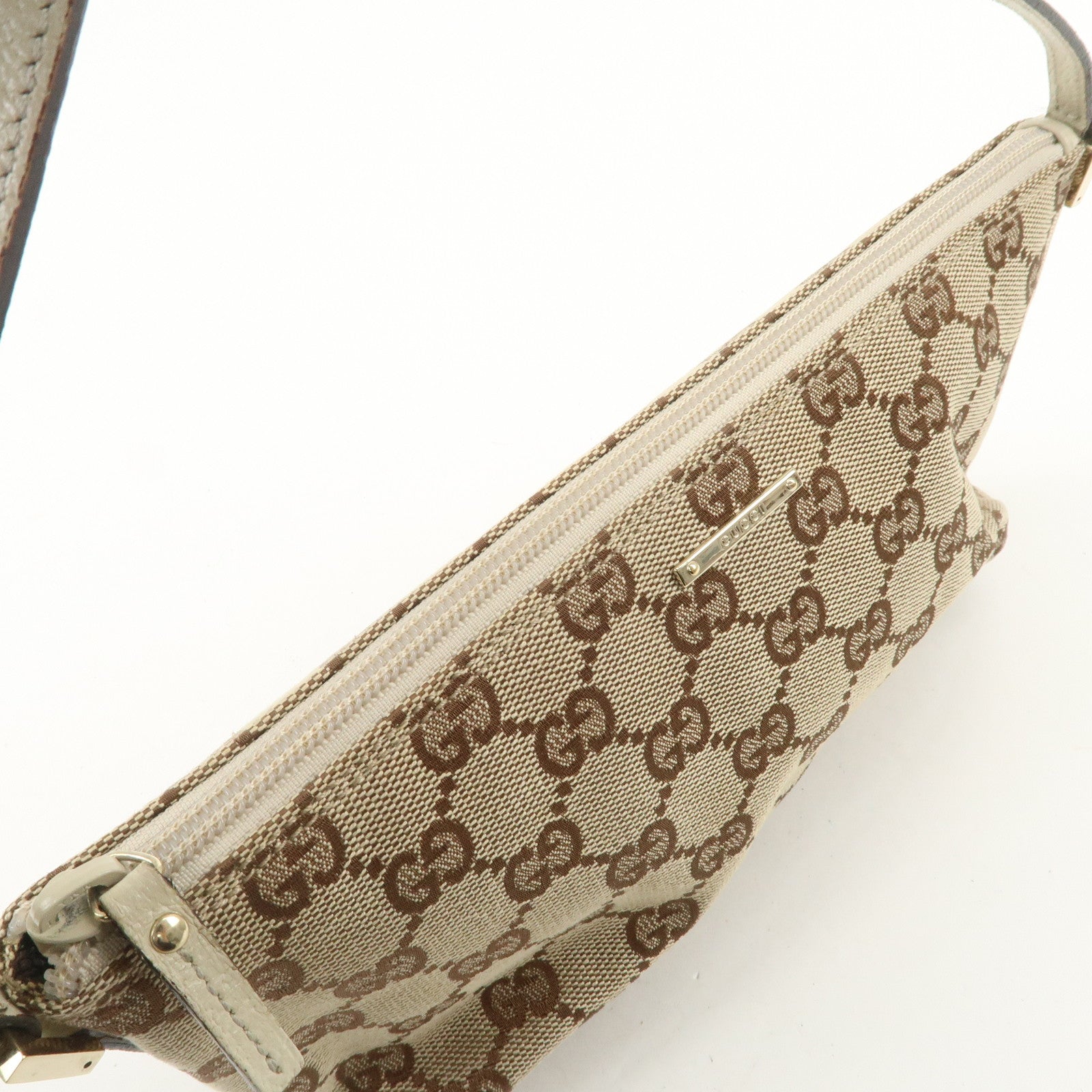 GUCCI Boat Bag GG Canvas Leather Hand Bag Pouch Brown Ivory 07198