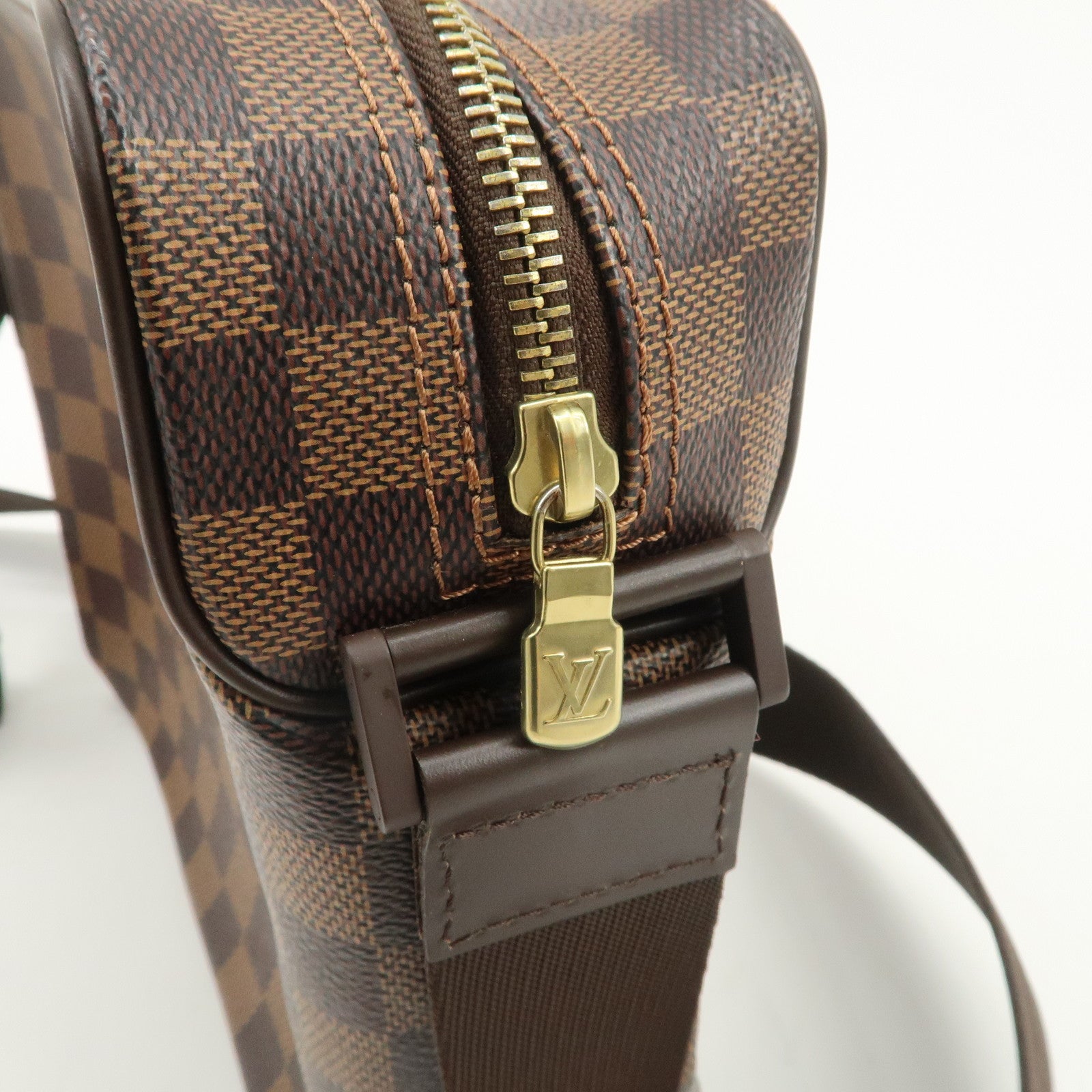 Louis Vuitton Damier Olaf PM Cross Body Shoulder Bag Brown N41442