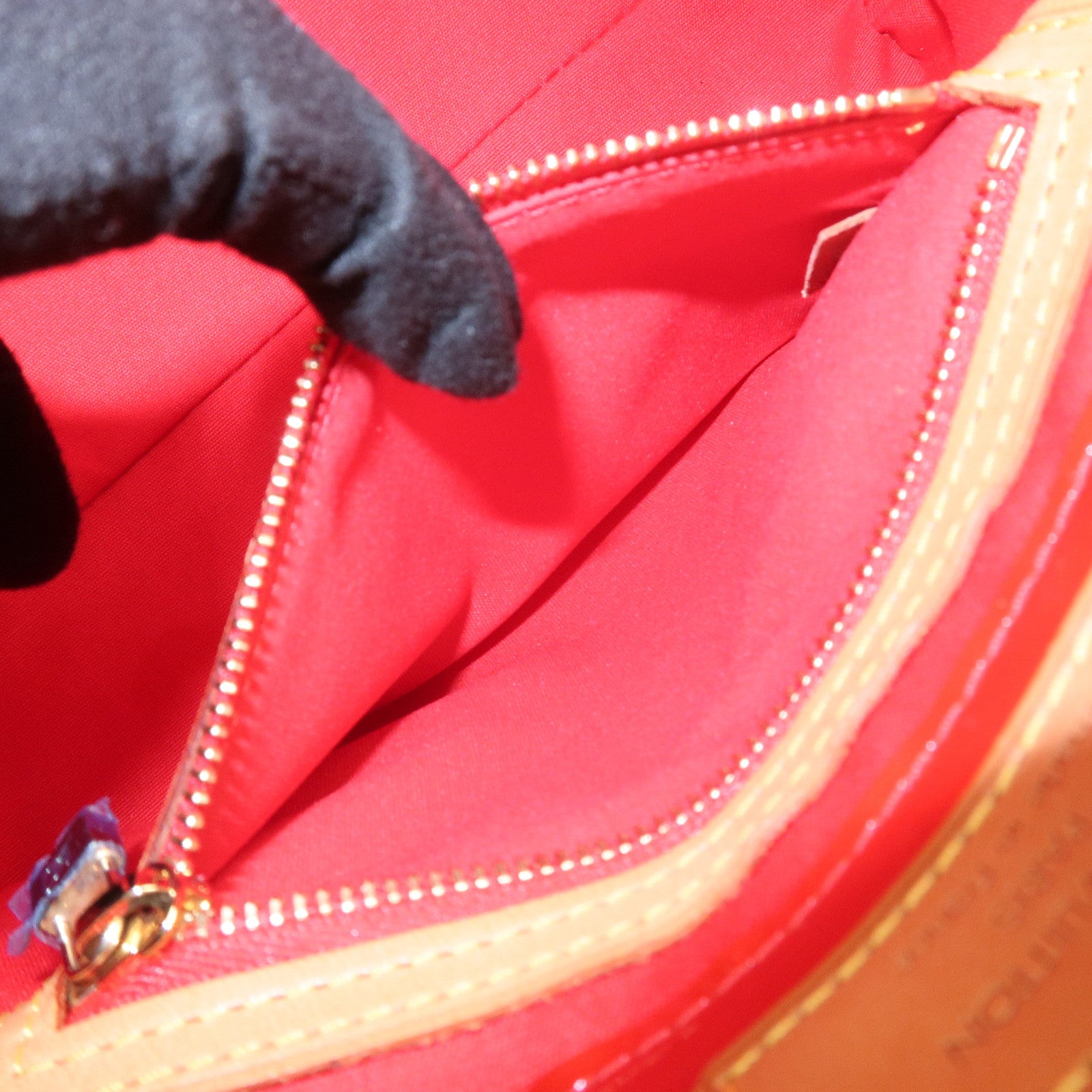 Louis Vuitton Monogram Vernis Lead PM Hand Bag Rouge M91088