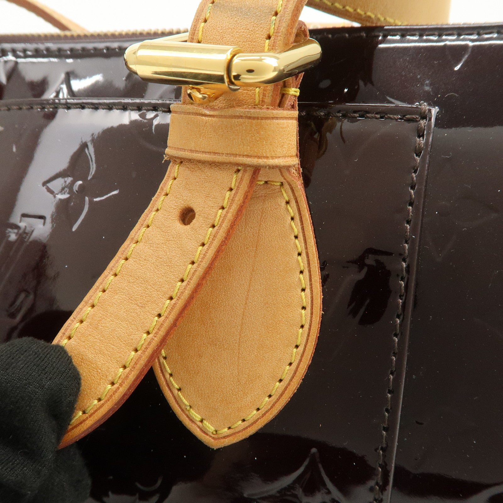 Louis Vuitton Monogram Vernis Rosewood Avenue Hand Bag M93510
