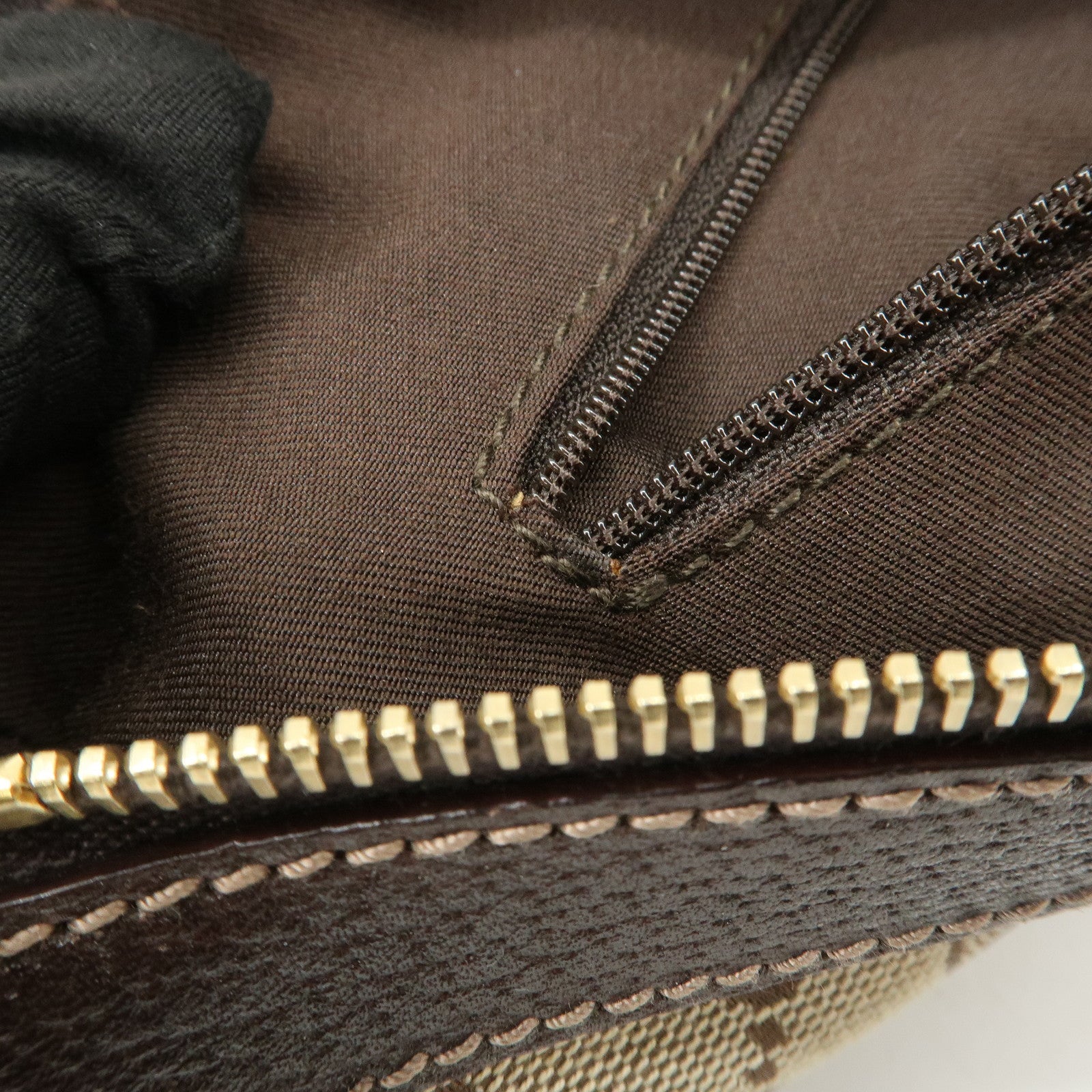 GUCCI GG Canvas Shoulder Bag Hand Bag Beige Brown 146244