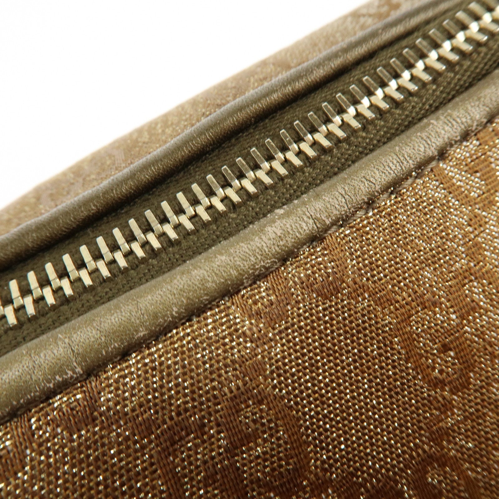 GUCCI Bamboo Lovely Heart Horsebit Shoulder Bag Beige Khaki 269959