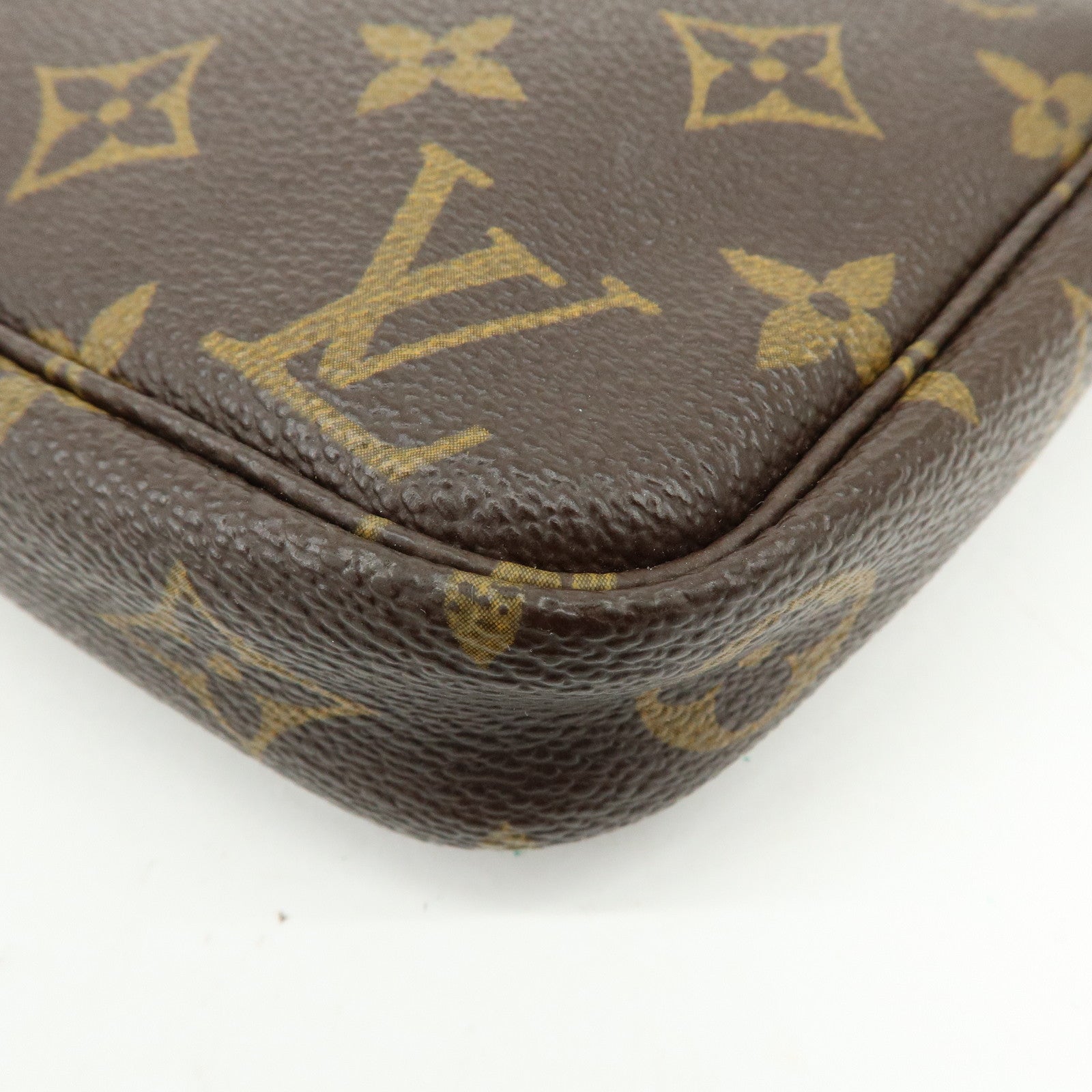 Louis Vuitton Monogram Pochette Accessoires Pouch Hand Bag M51980