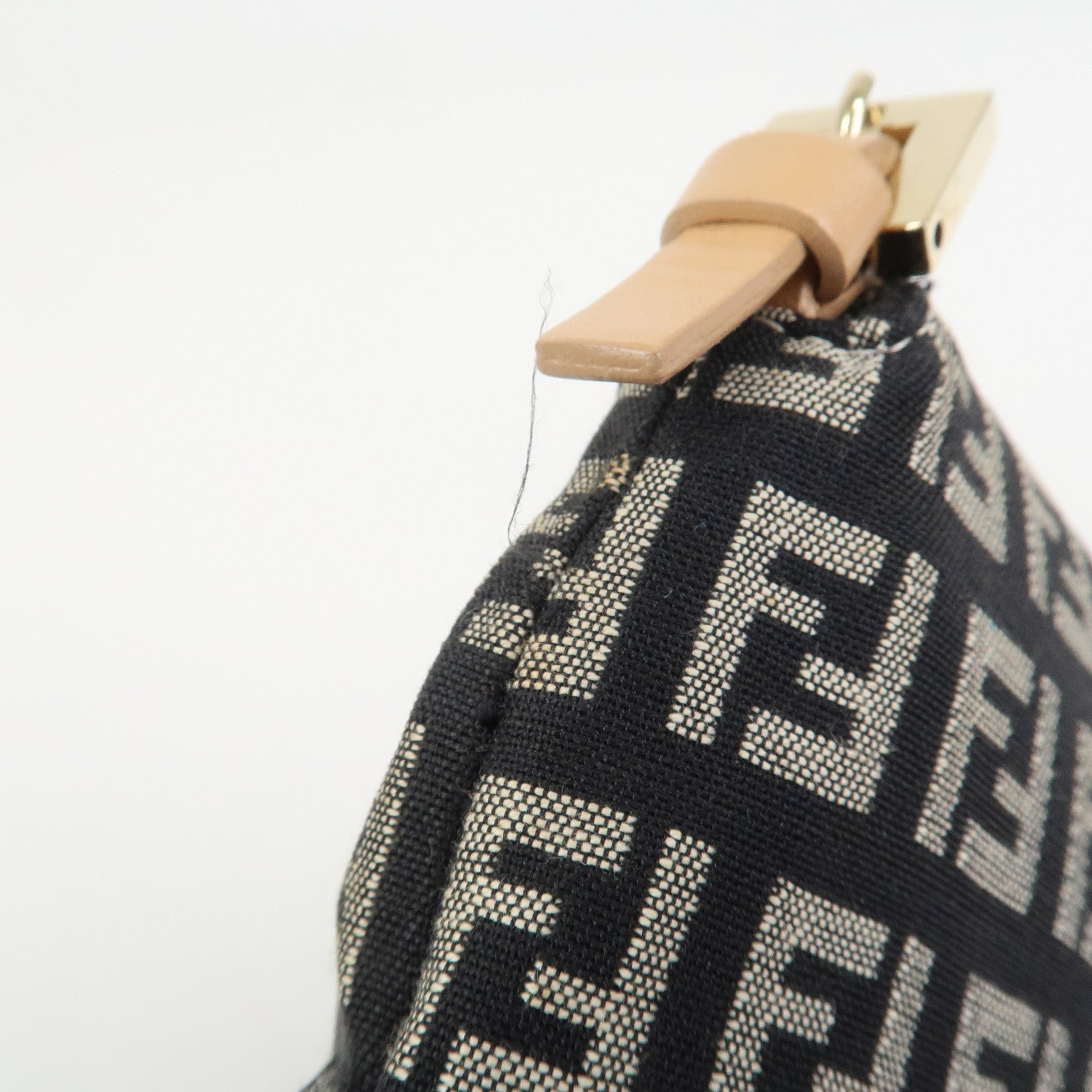 FENDI Zucchino Canvas Leather Shoulder Bag Black Natural 8BR009