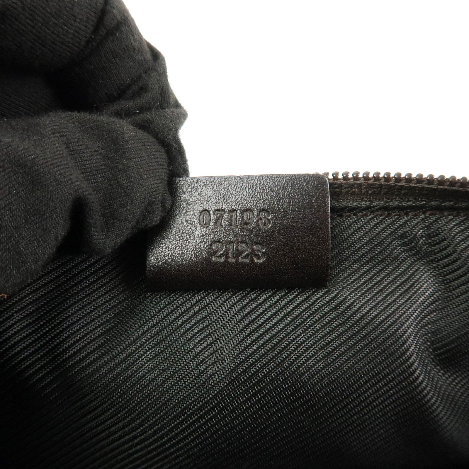 GUCCI Boat Bag GG Canvas Leather Hand Bag Pouch Beige Brown 07198