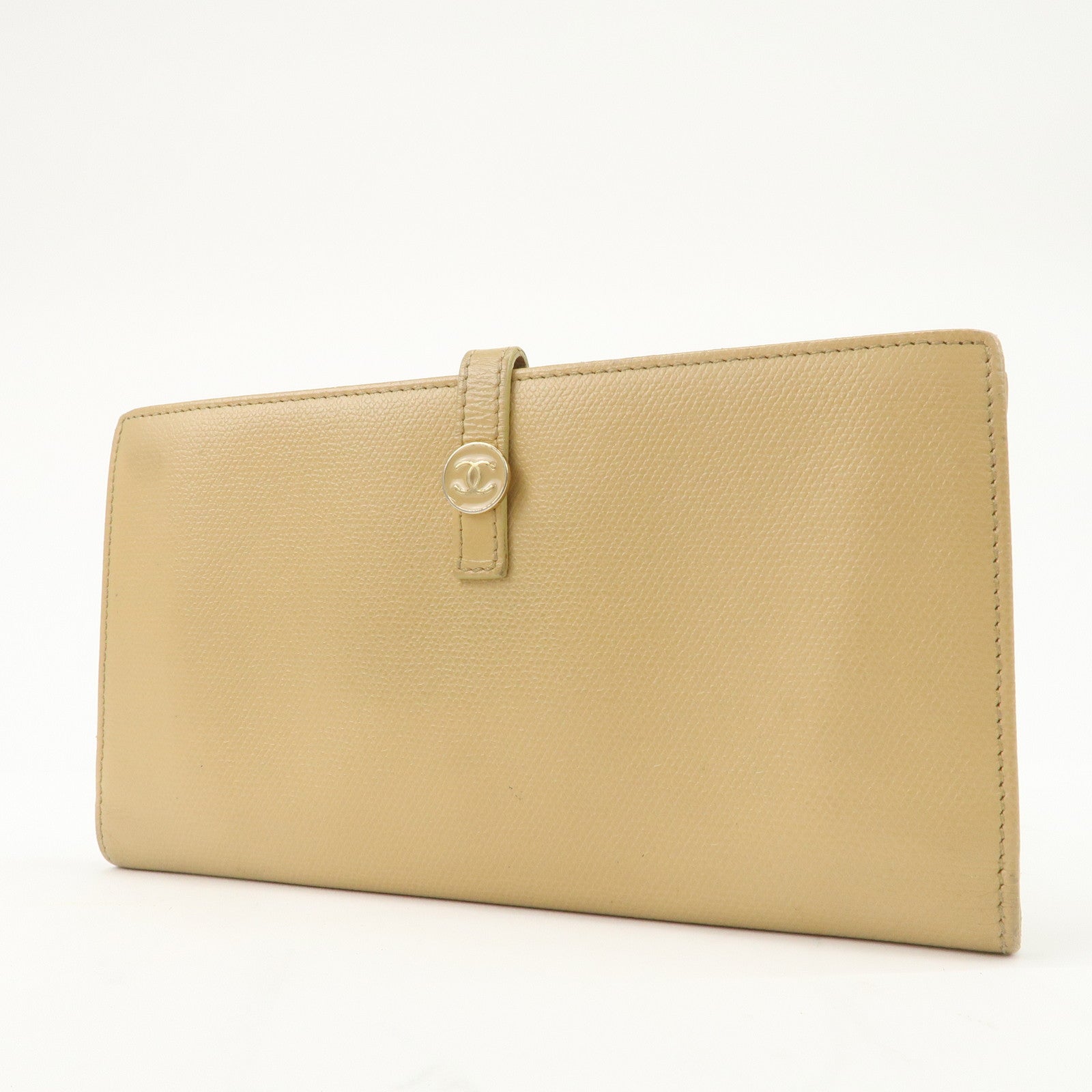 CHANEL COCO Button Leather Double Hook Long Wallet Beige A20905
