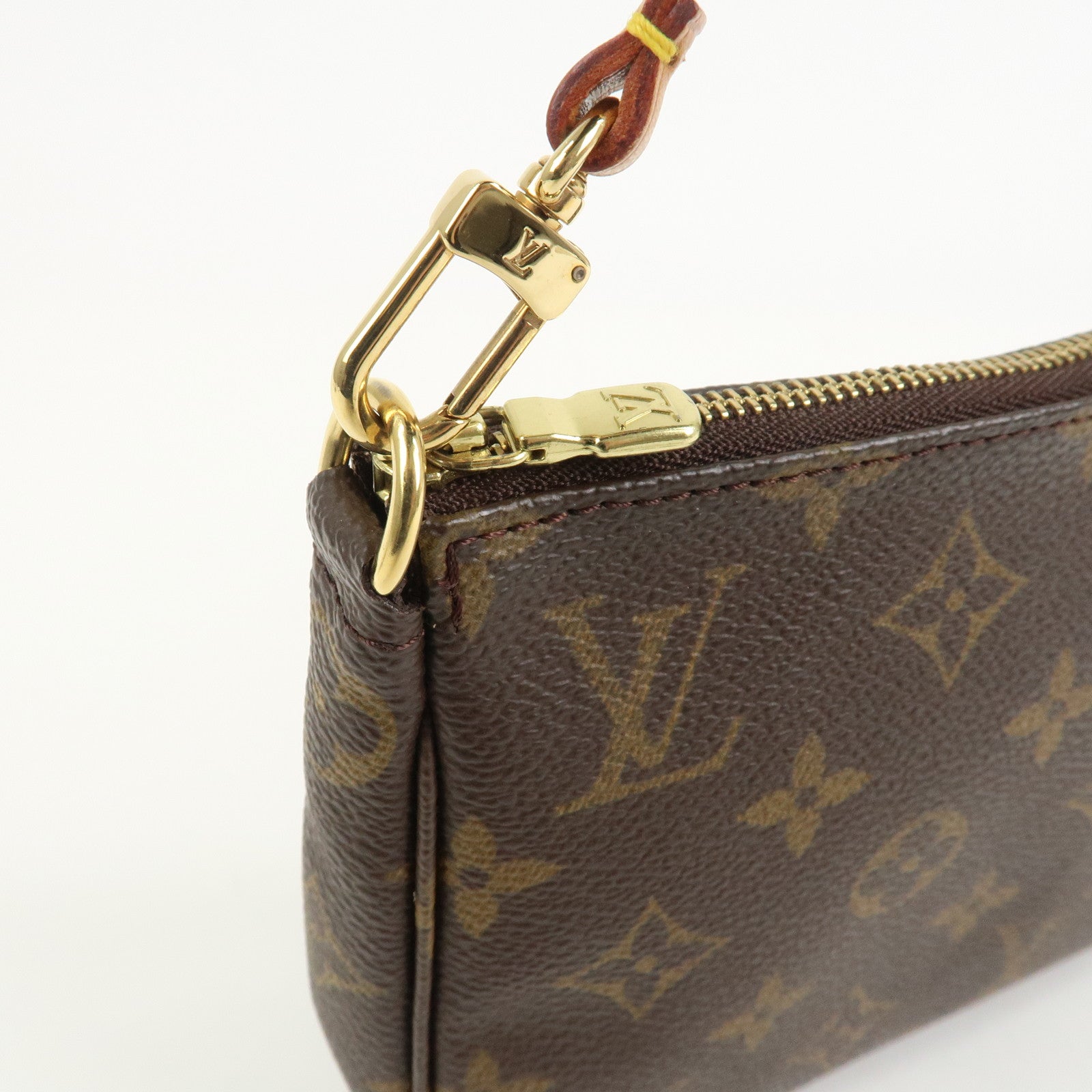 Louis Vuitton Monogram Pochette Accessoires Pouch Hand Bag M51980