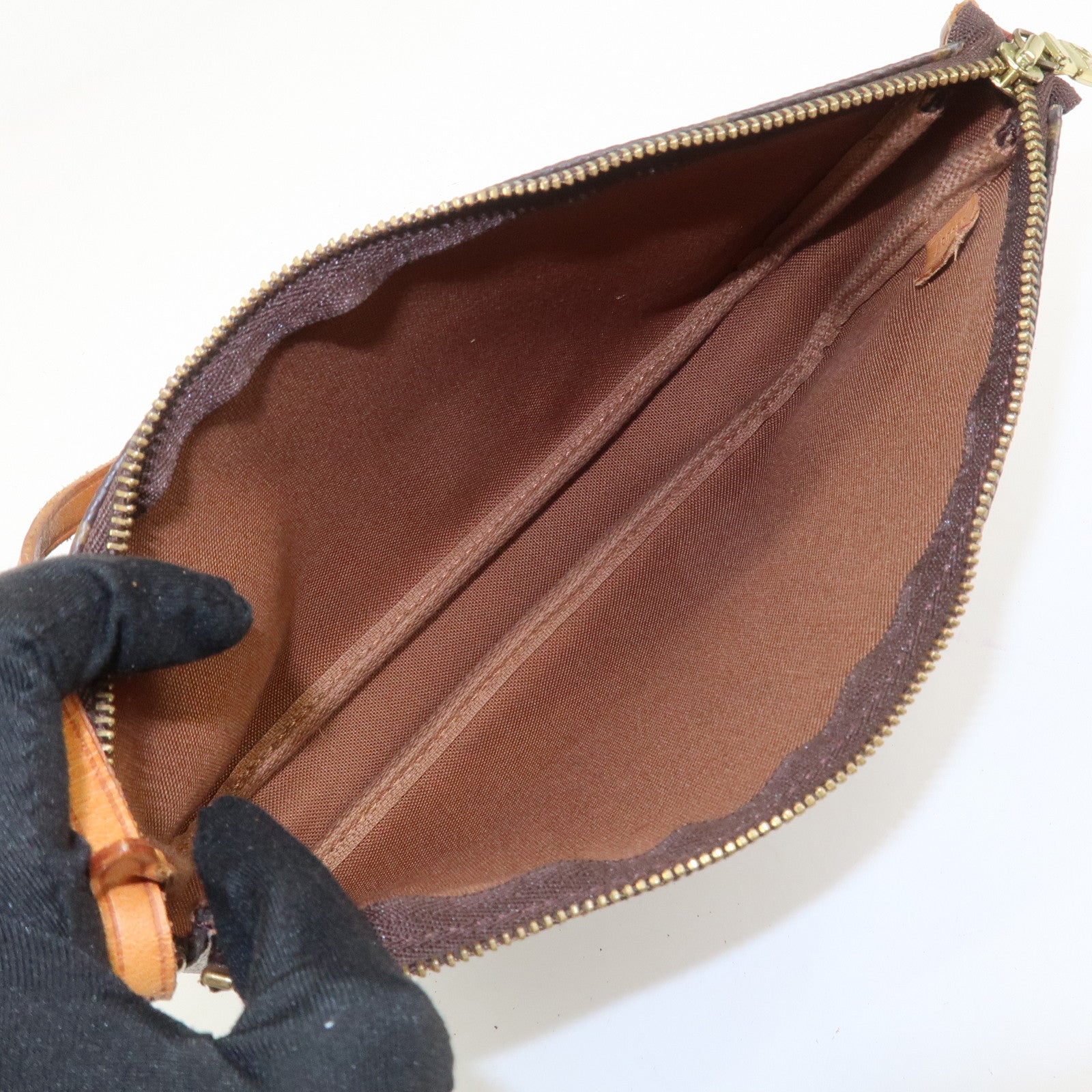 Louis Vuitton Monogram Pochette Accessoires Pouch Hand Bag M51980