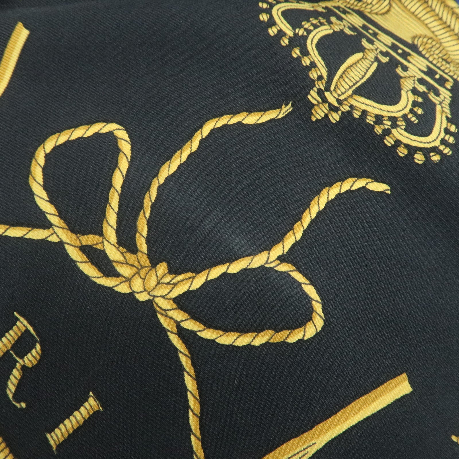 HERMES Carre 90 Silk 100% LES ARMES DE PARIS Scarf Black Gold