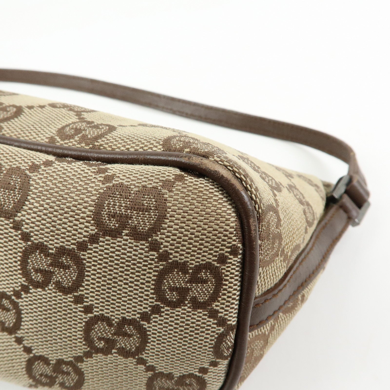 GUCCI Boat Bag GG Canvas Hand Bag Accessory Pouch Beige Brown 07198