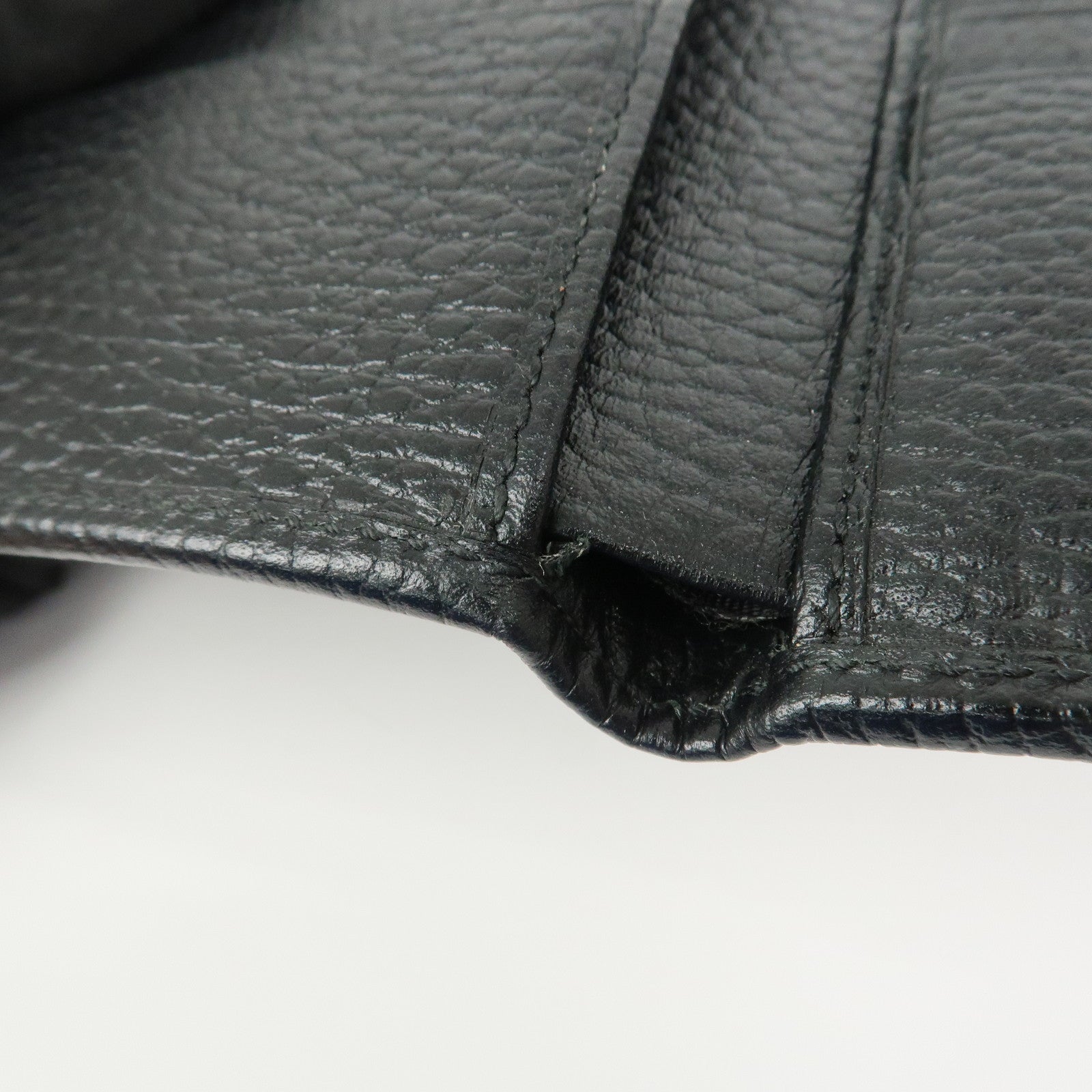 GUCCI Interlocking G Leather Bi-fold Compact Wallet Black 615525