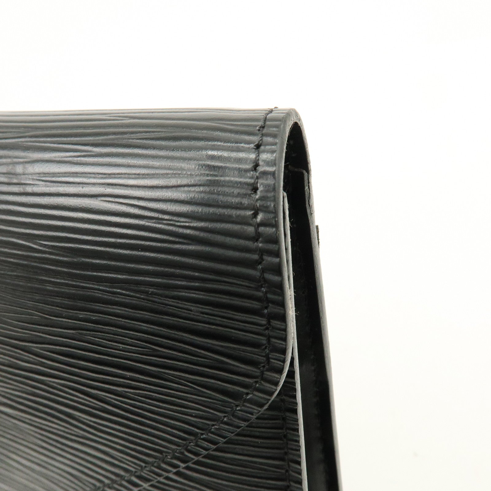 Louis Vuitton Epi Art Deco Clutch Bag Noir Black M52632