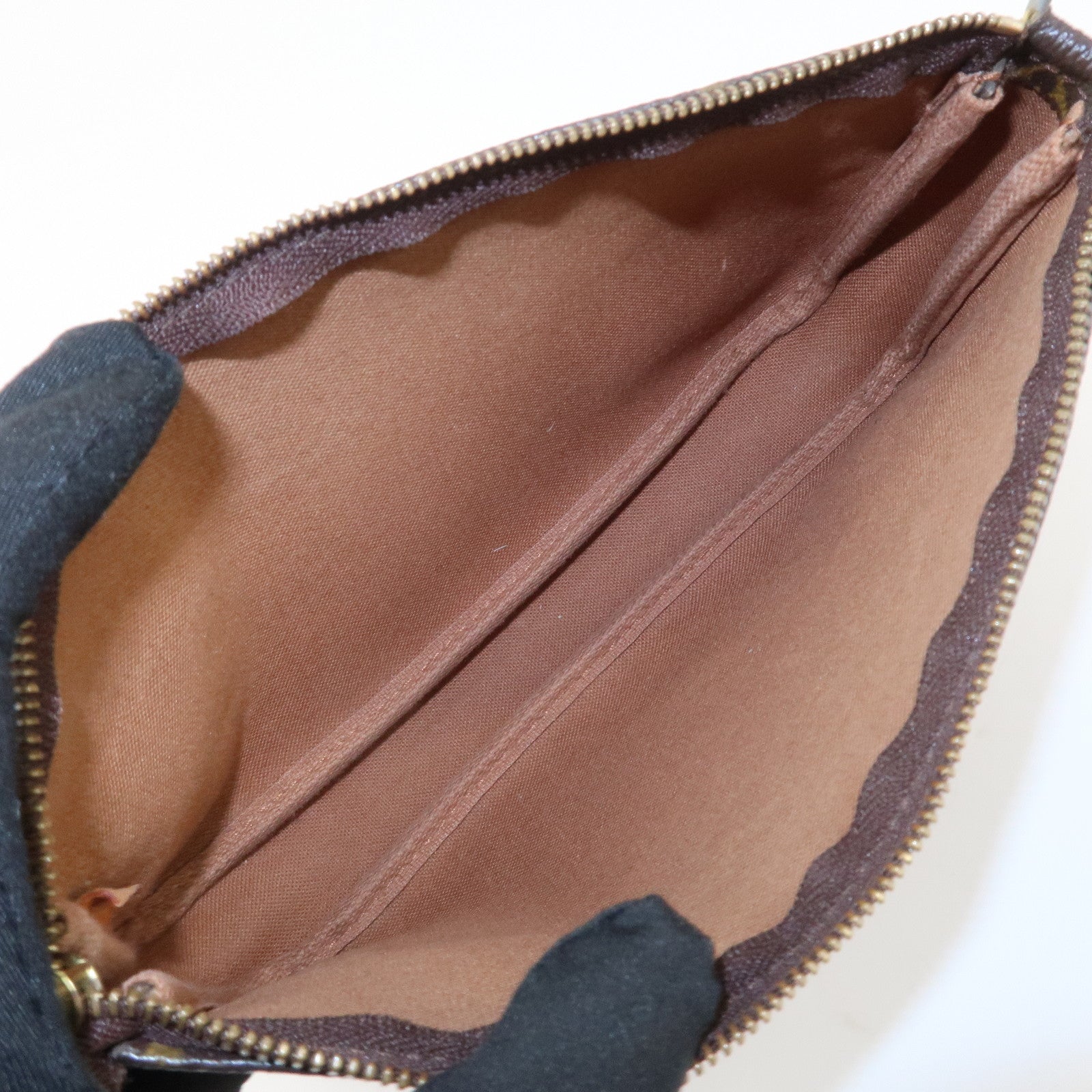 Louis Vuitton Monogram Pochette Accessoires Hand Bag Brown M51980 Used