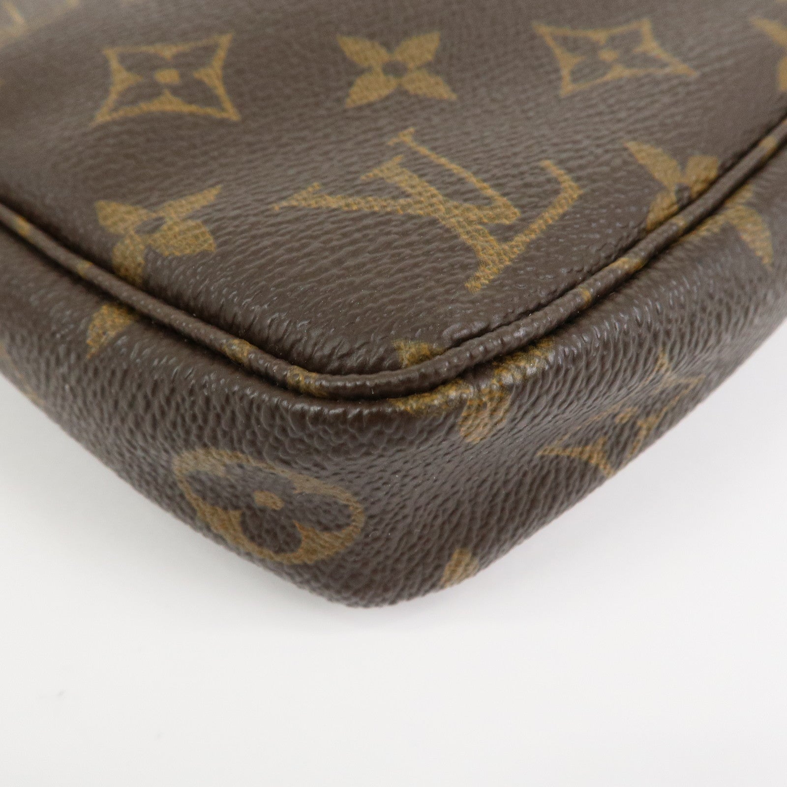 Louis Vuitton Monogram Pochette Accessoires Pouch Hand Bag M51980