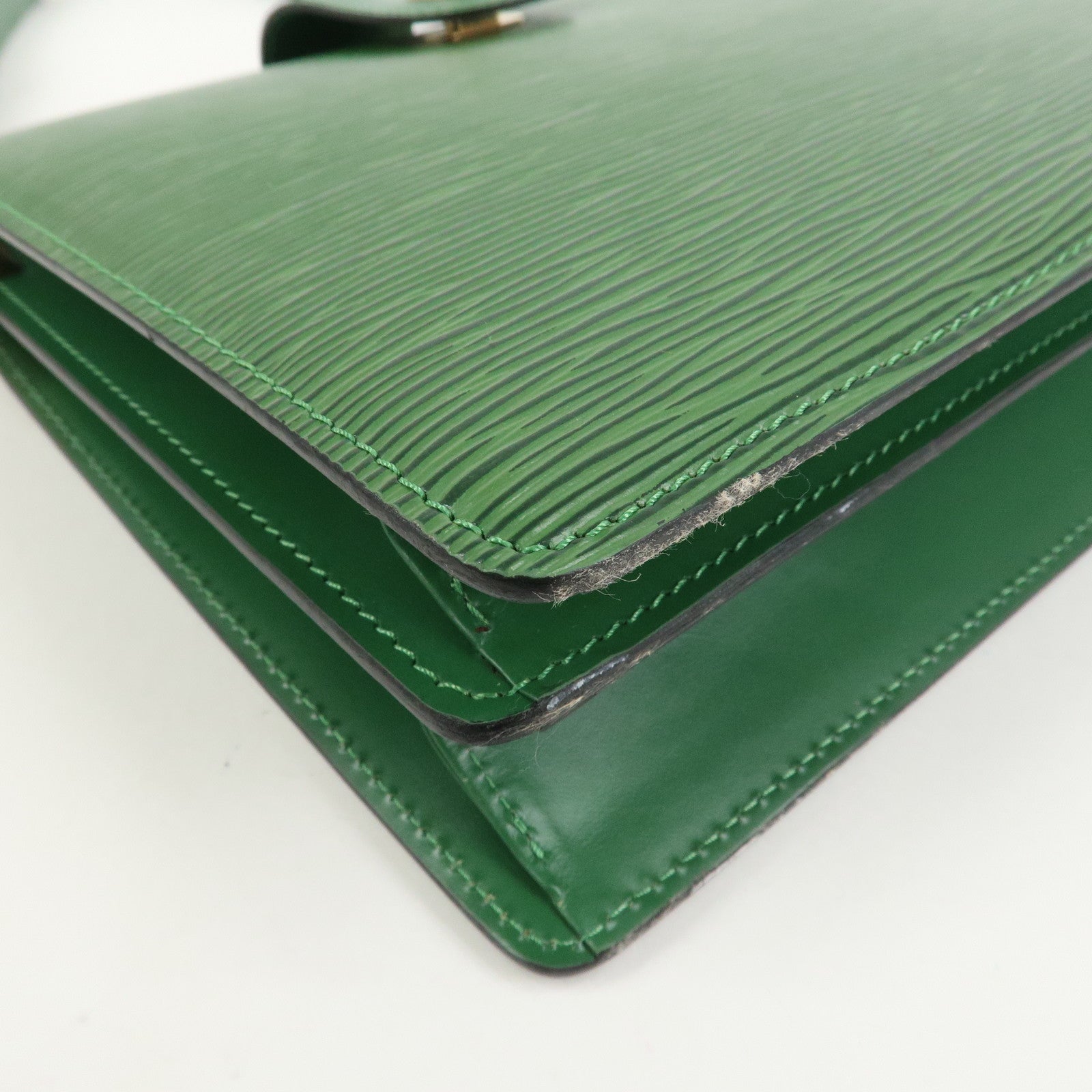 Louis Vuitton Epi Capucines Leather Shoulder Bag BorneoGreen M52344