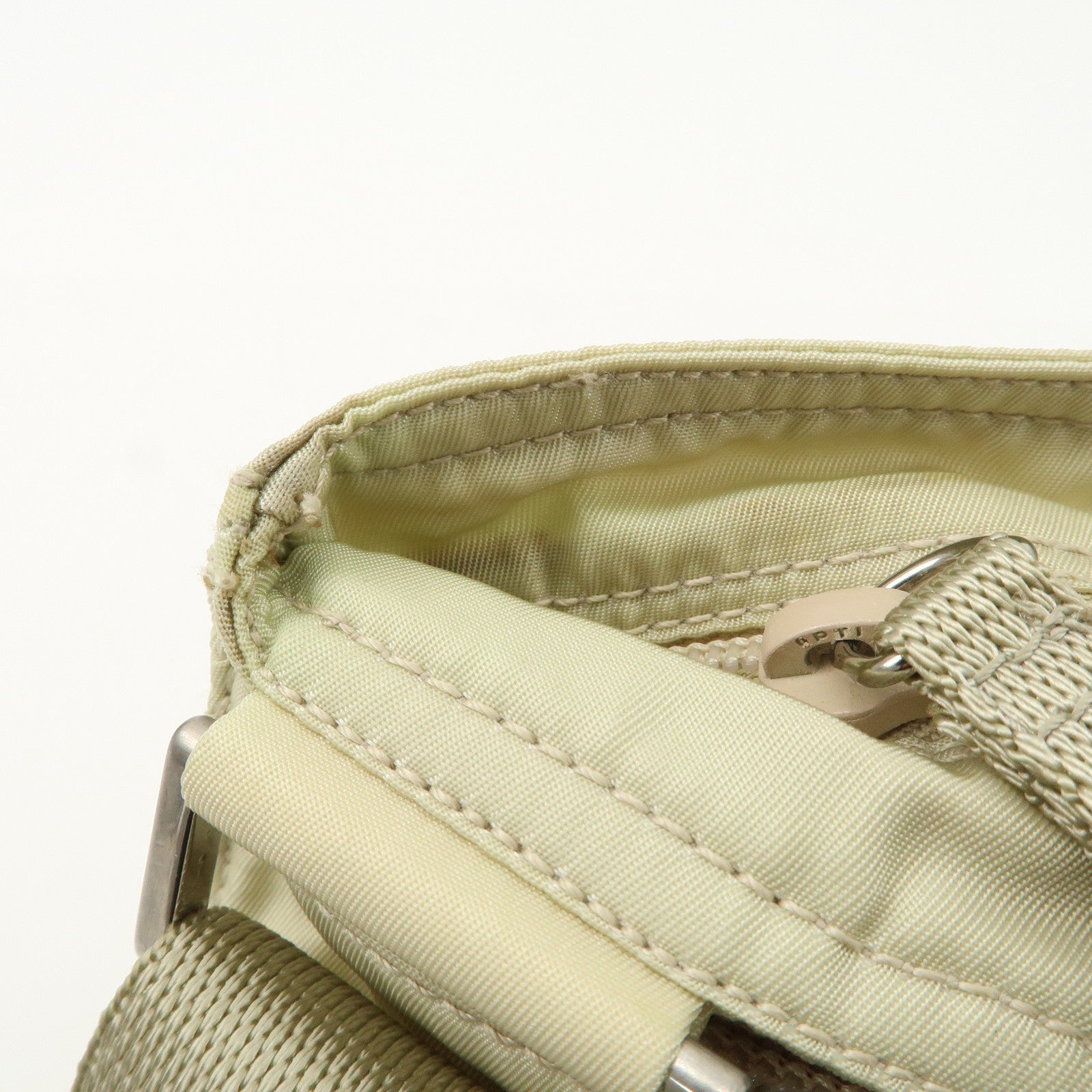 PRADA Triangle Logo Nylon Shoulder Bag Crossbody Bag Beige B7372 Used