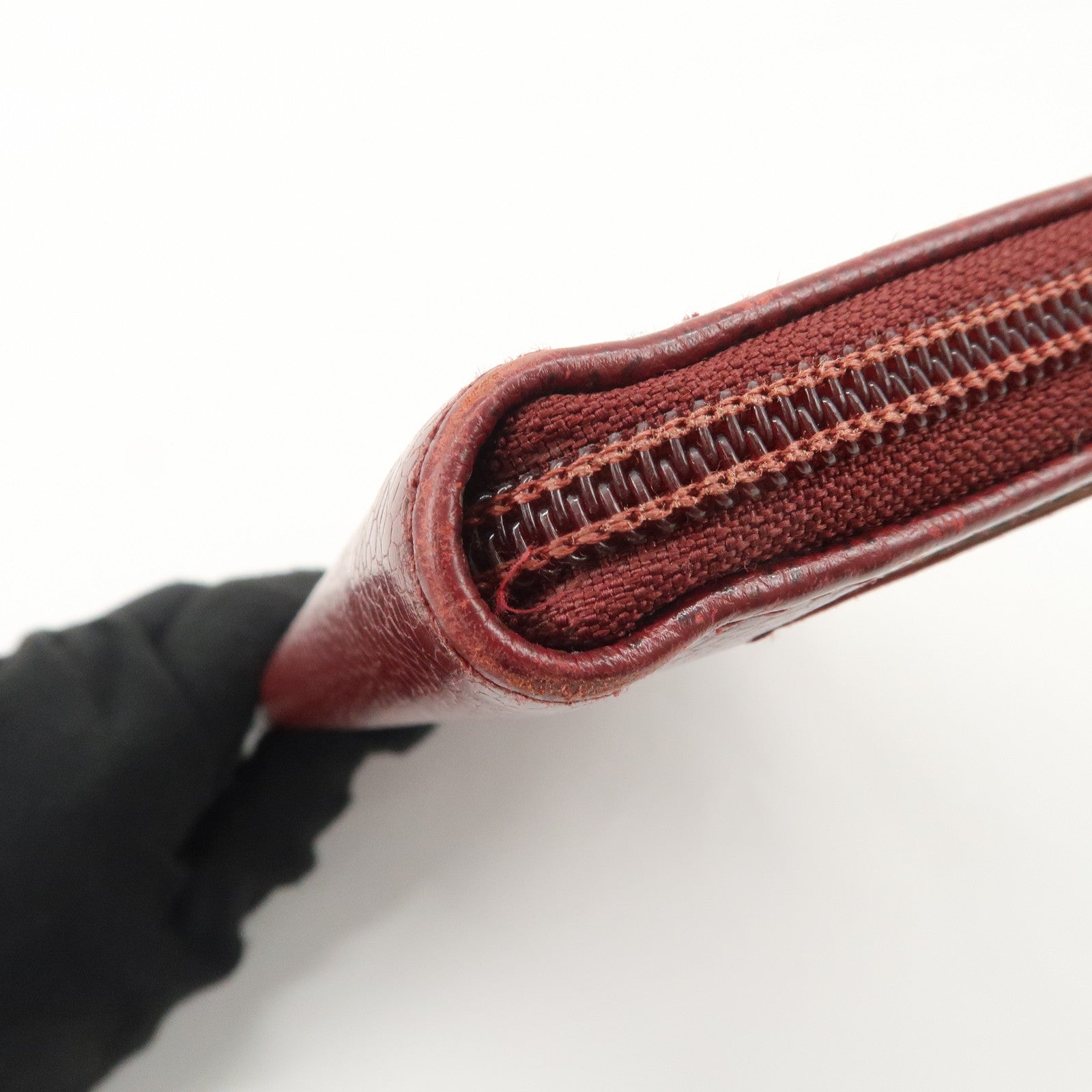 CHANEL COCO Mark Caviar Skin Round Zippy Wallet Bordeaux Used