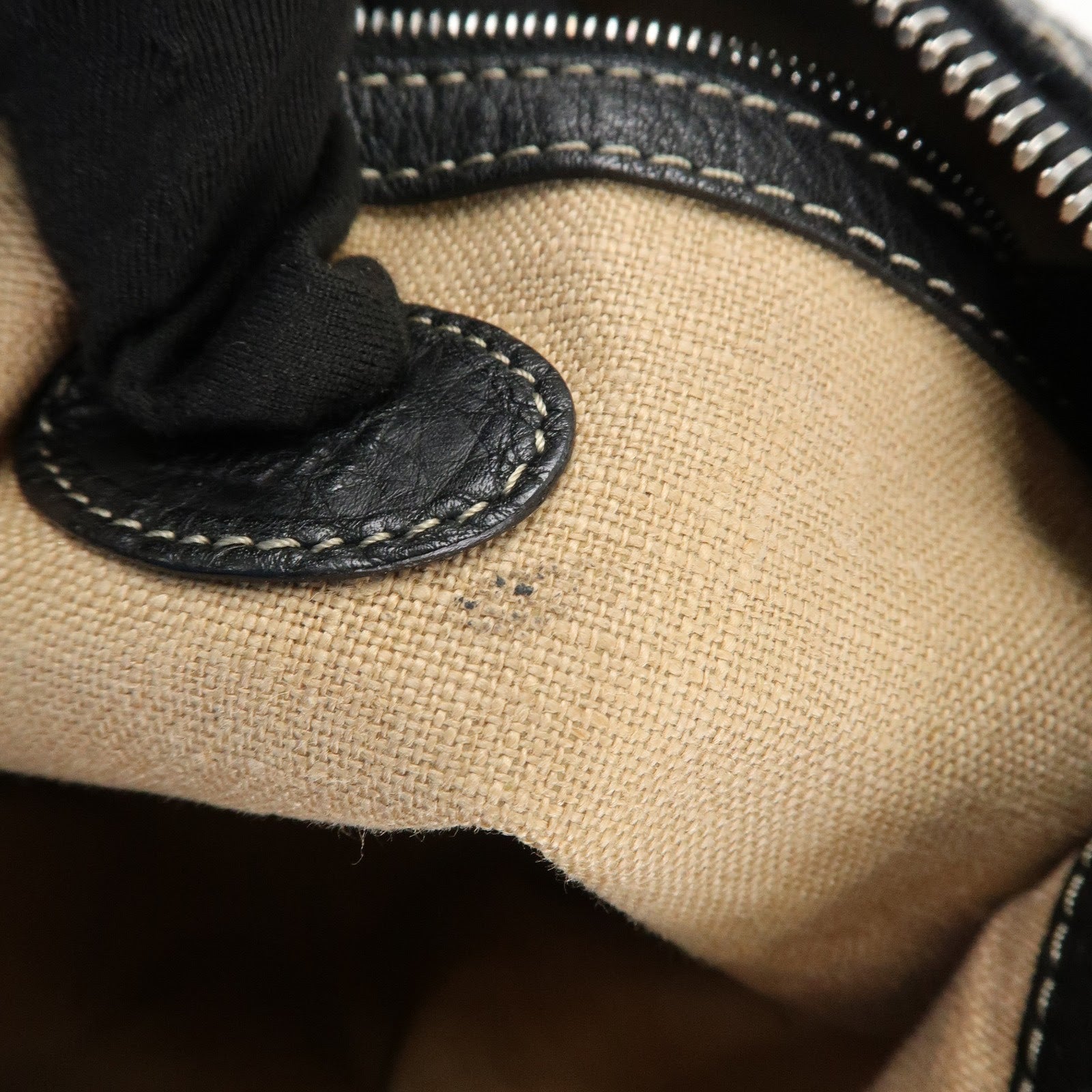 FENDI Selleria Leather Shoulder Bag Crossbody Bag Black 8BT109