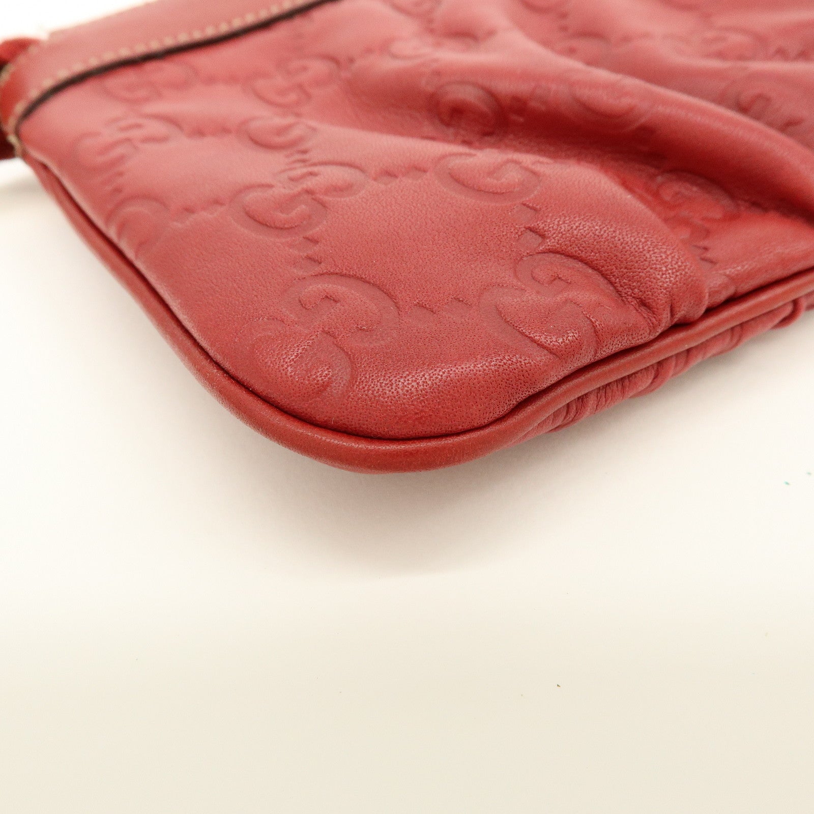 GUCCI Guccissima Leather Cosmetic Case Pouch Wrist Bag Red 203650