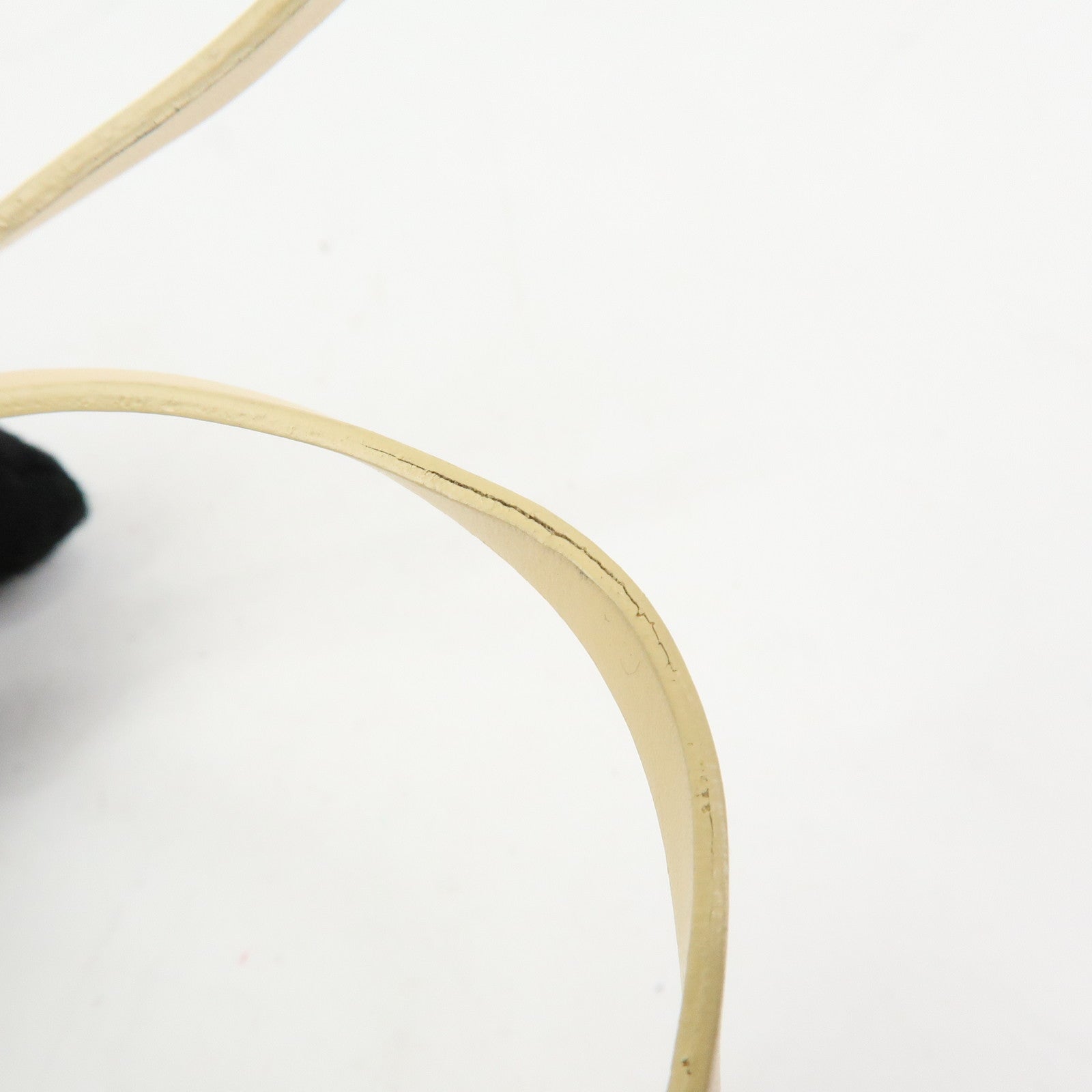 Louis Vuitton Epi Leather Honfleur Shoulder Bag Vanilla M5273A