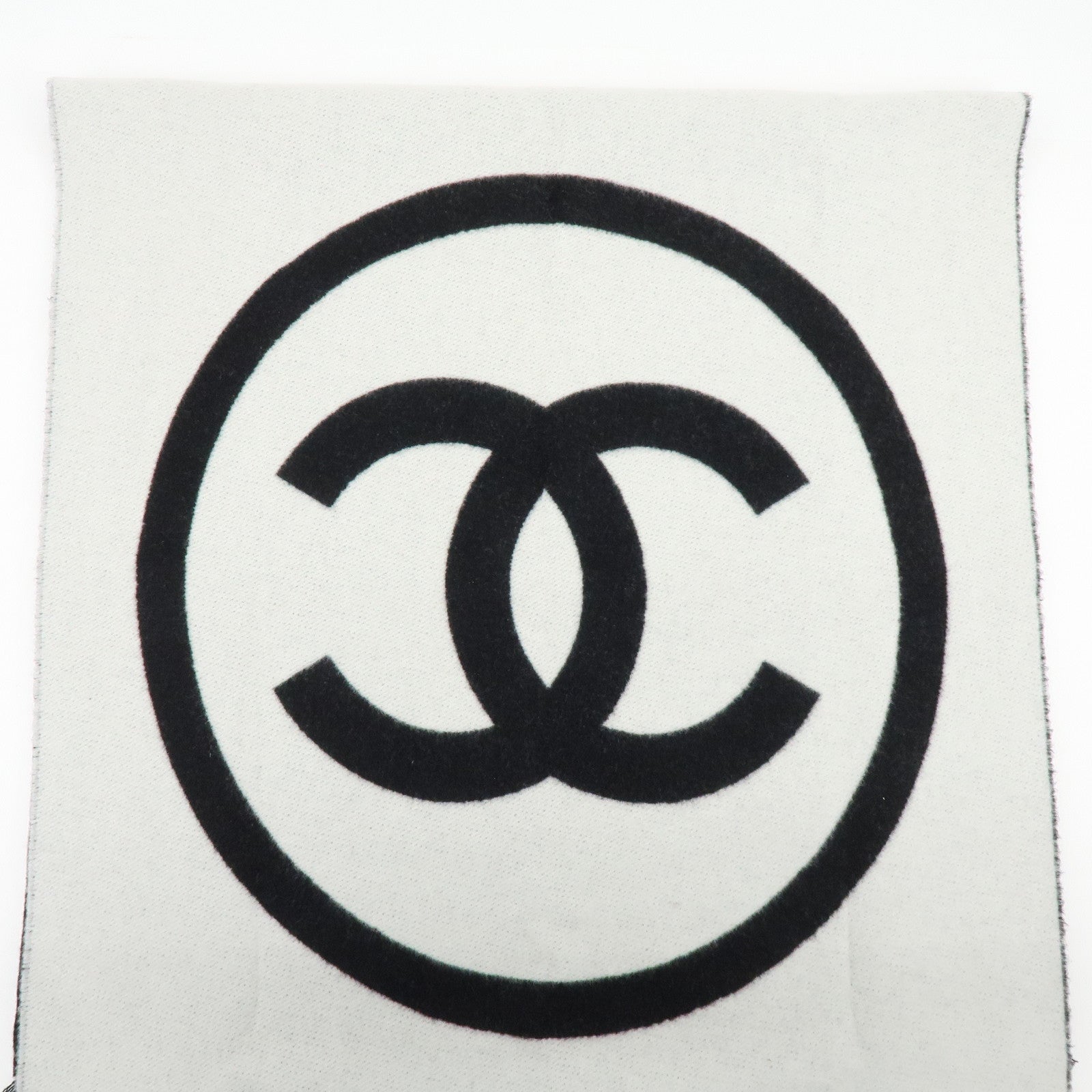 CHANEL Logo COCO Mark Cashmere 100% Scarf Shawl White Black