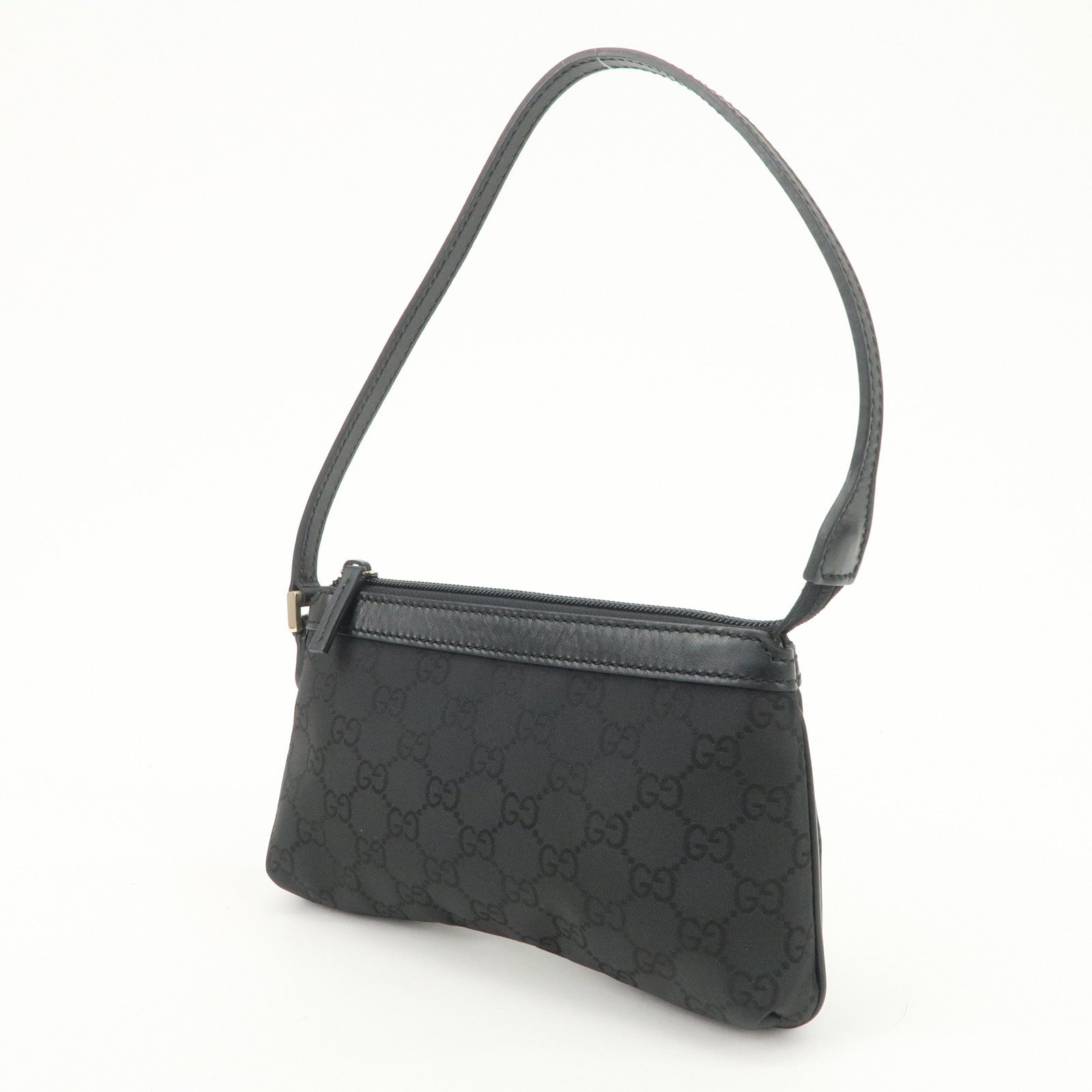 GUCCI GG Monogram Nylon Leather Shoulder Bag Pouch Black 272381