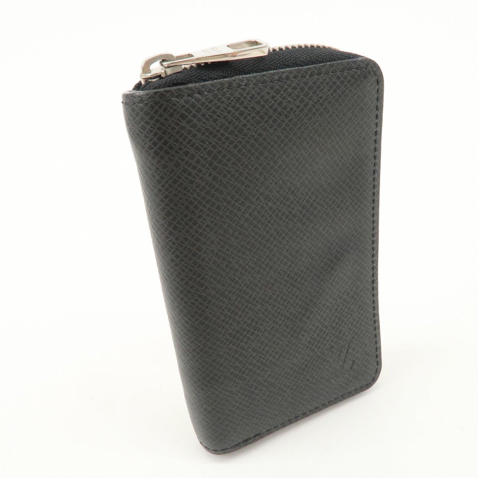 Louis Vuitton Taiga Zippy Coin Purse Coin Case Noir M30511