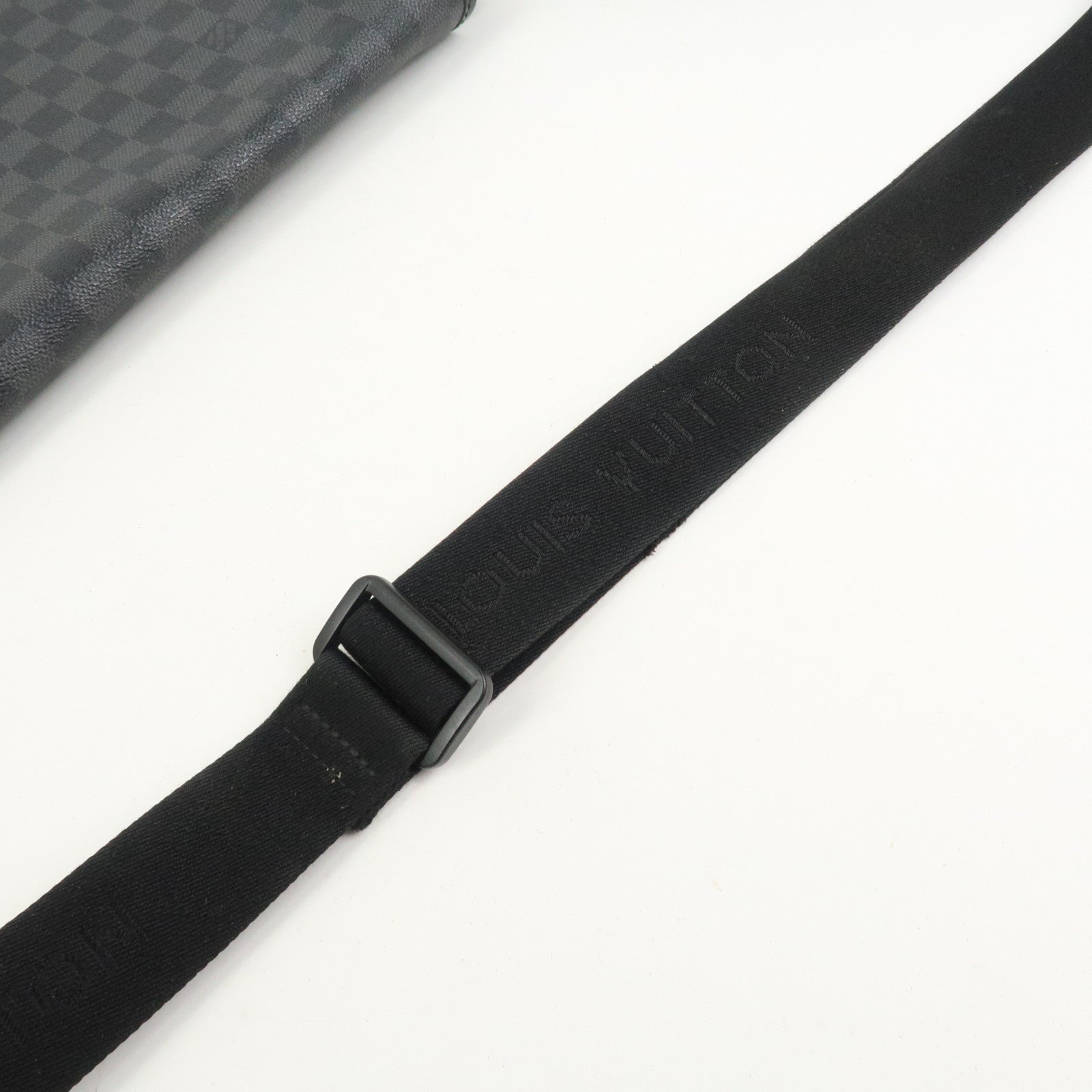 Louis Vuitton Damier Graphite Daniel MM Shoulder Bag N58029